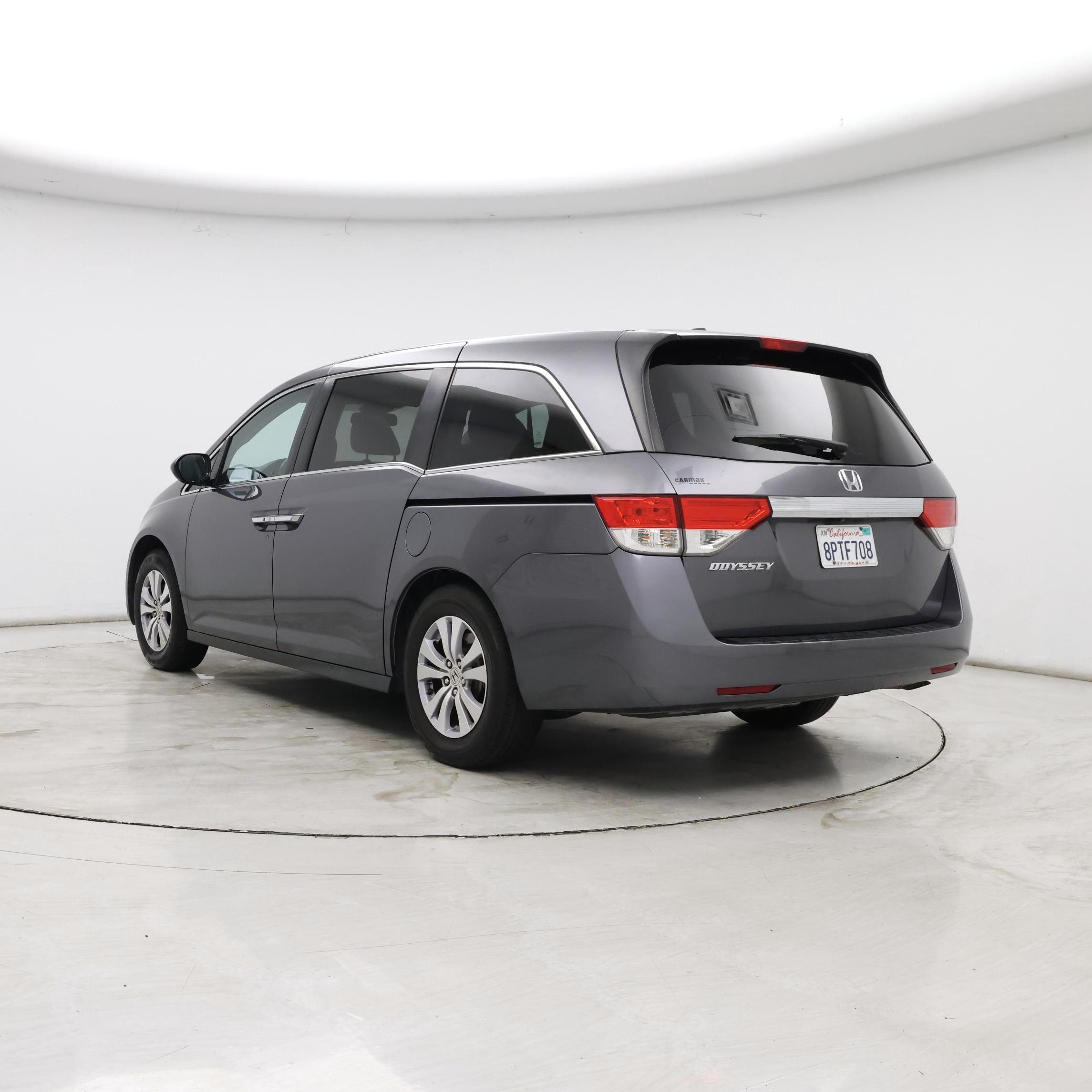 Thumbnail: 2017 Honda Odyssey - 2