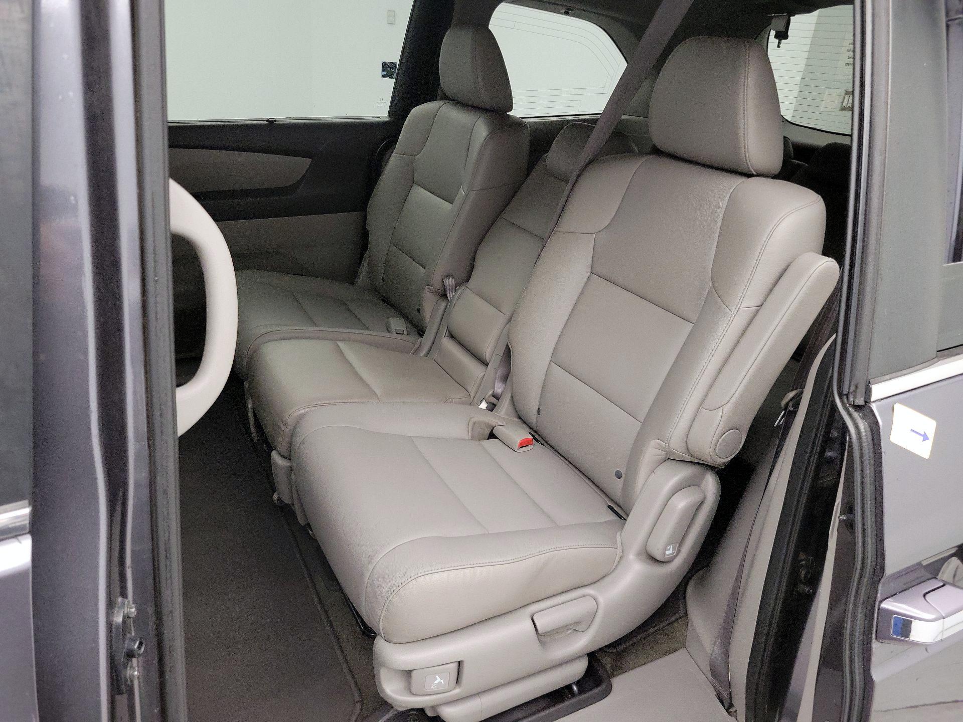 Thumbnail: 2017 Honda Odyssey - 19