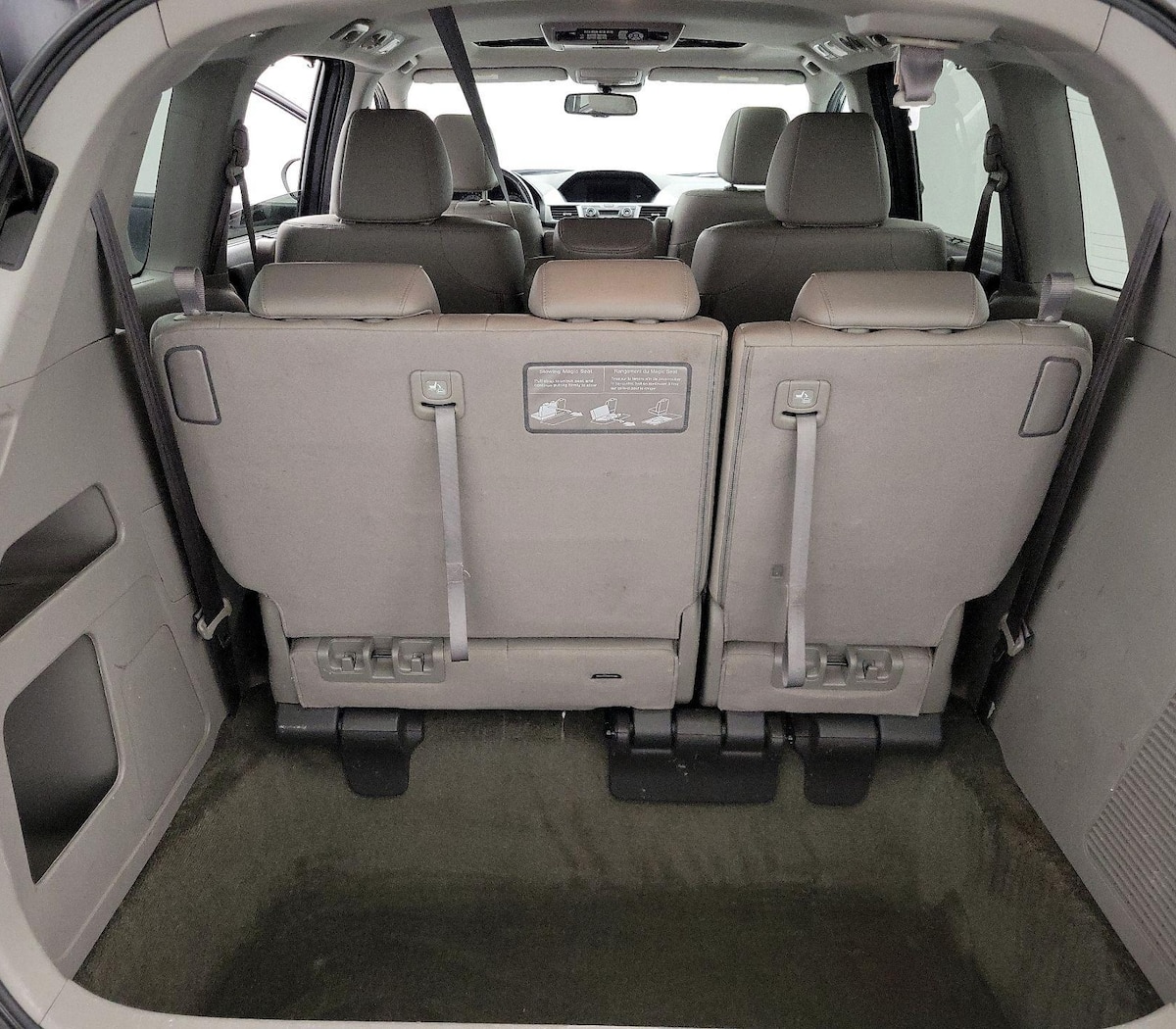 Trunk/Cargo (Seats Up)