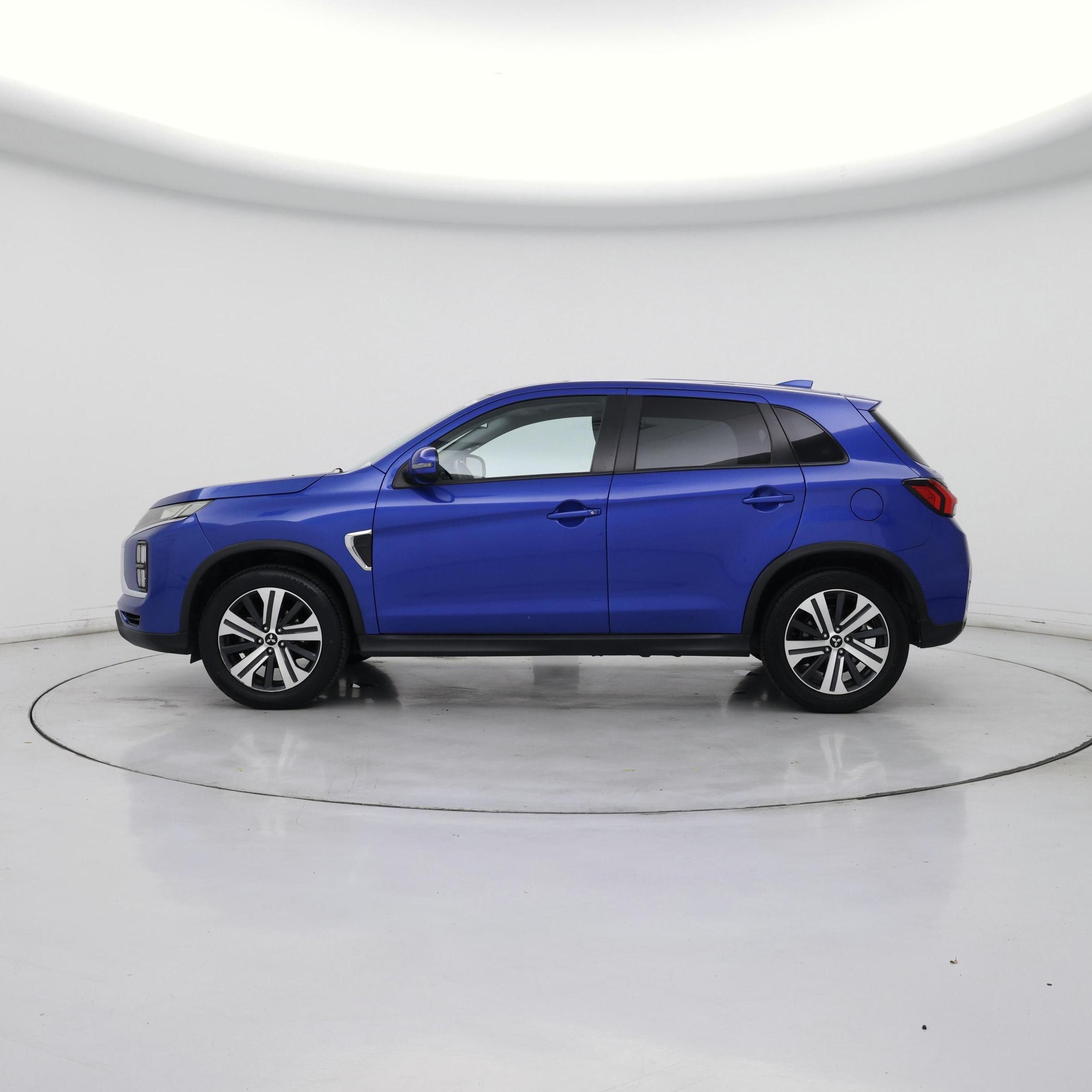 Thumbnail: 2021 Mitsubishi Outlander Sport - 3