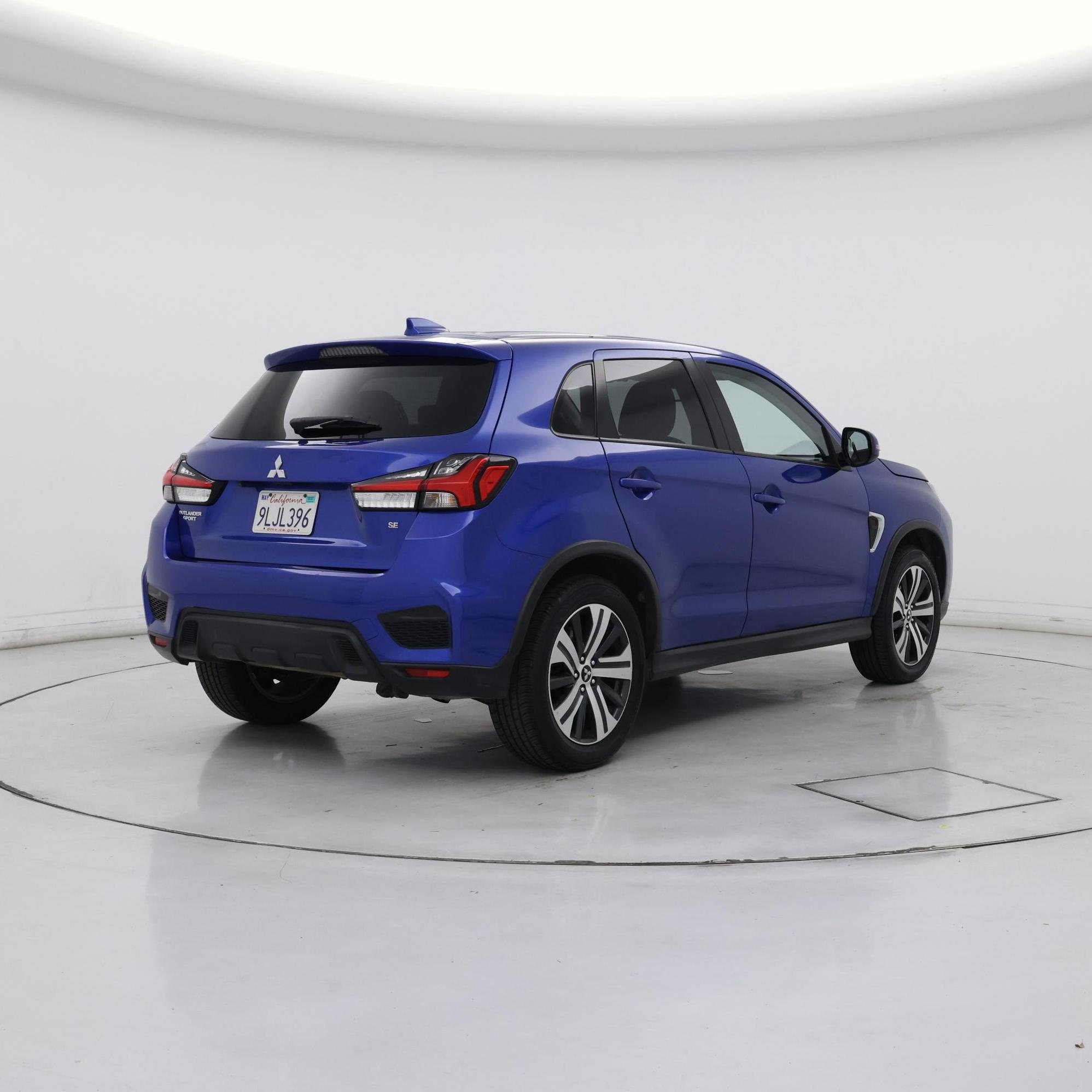 Thumbnail: 2021 Mitsubishi Outlander Sport - 8