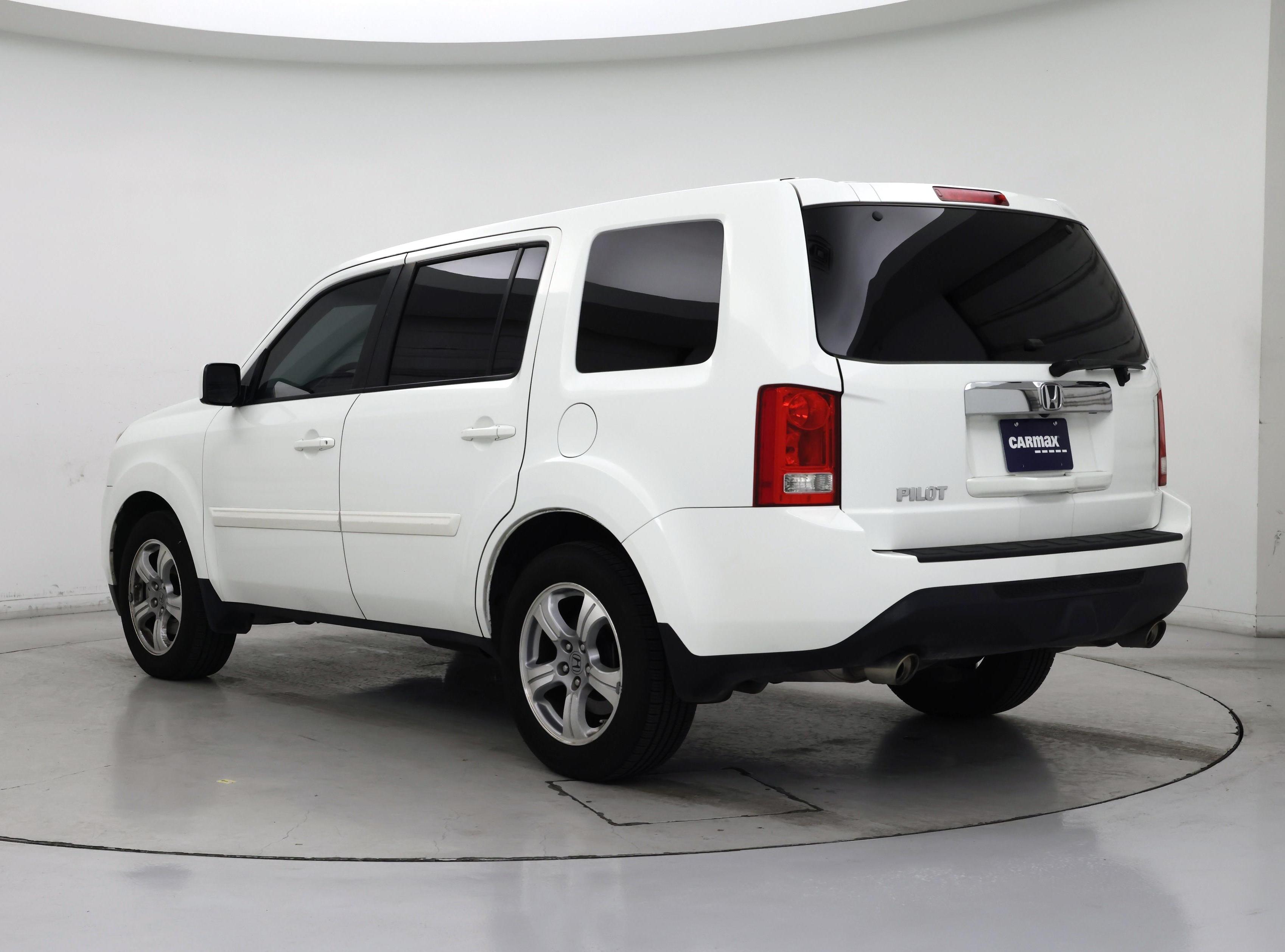 Thumbnail: 2015 Honda Pilot - 2