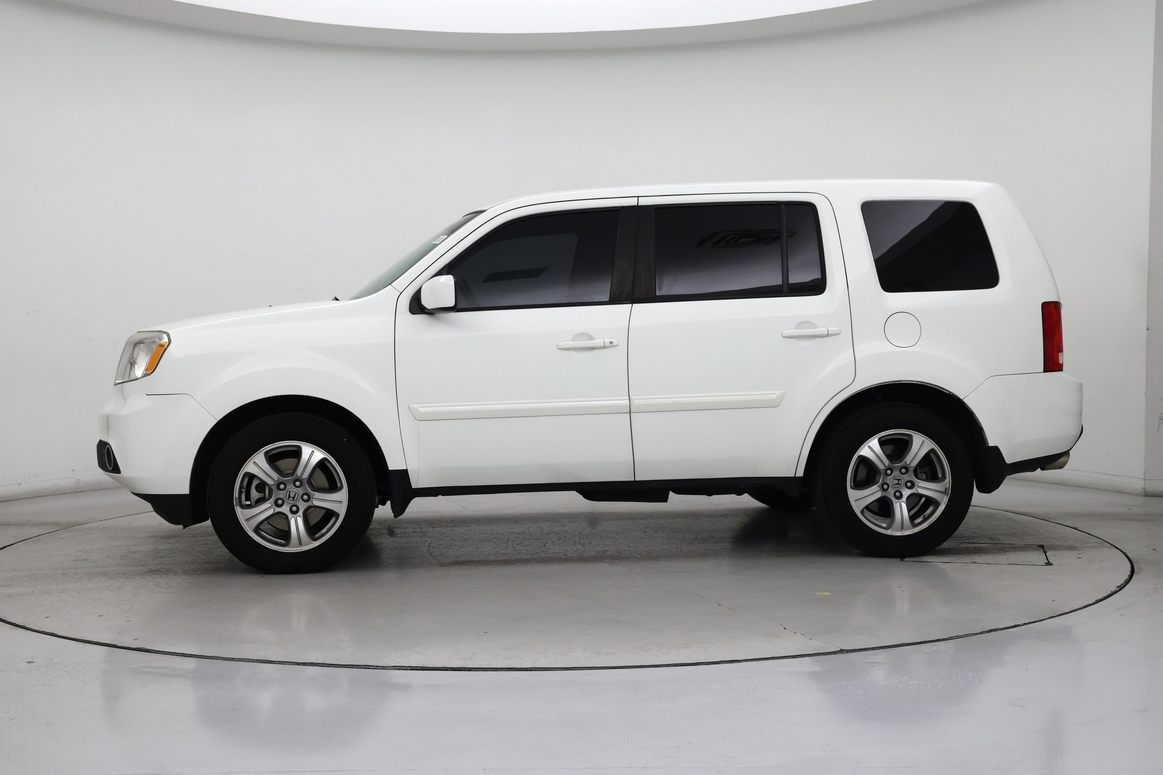 Thumbnail: 2015 Honda Pilot - 3
