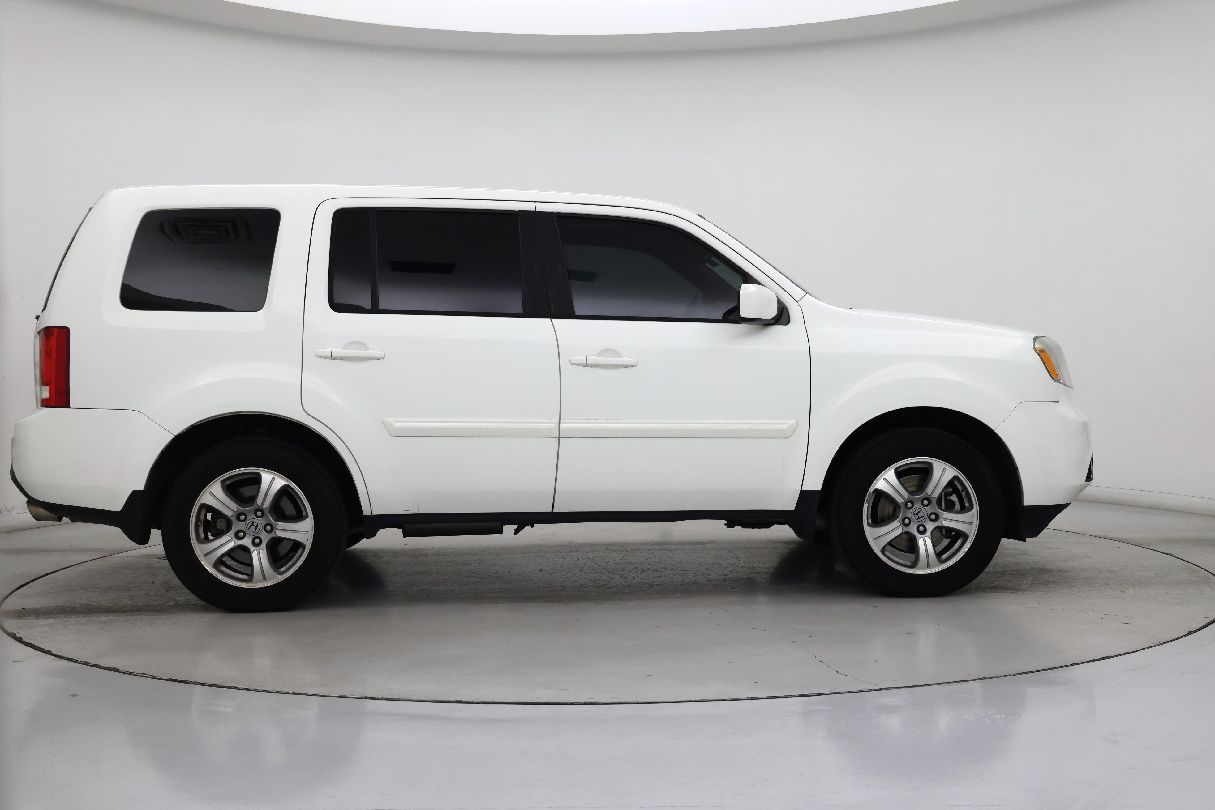 Thumbnail: 2015 Honda Pilot - 7