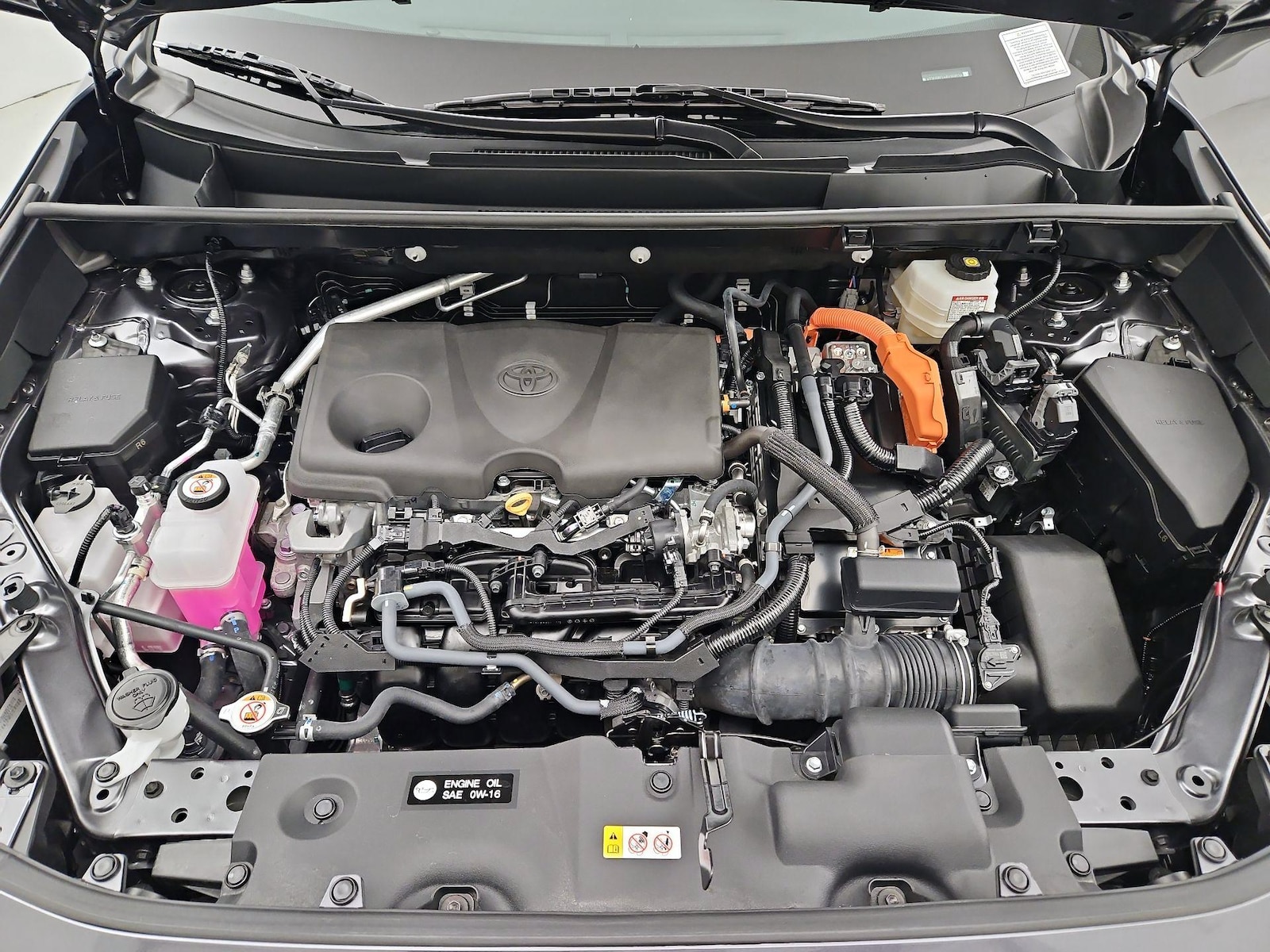 2024 Toyota RAV4 XSE - Photo 24