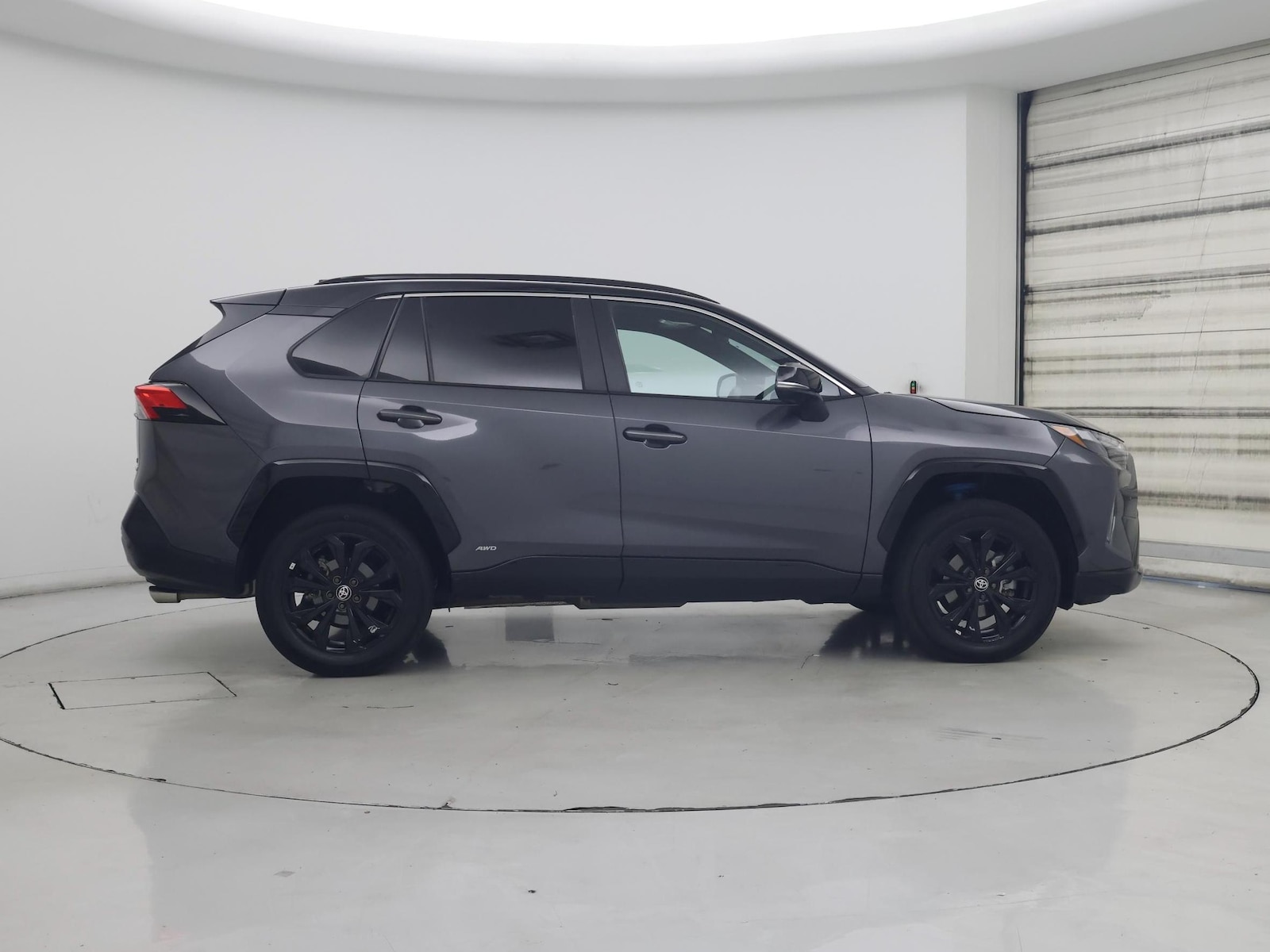 2024 Toyota RAV4 XSE - Photo 8