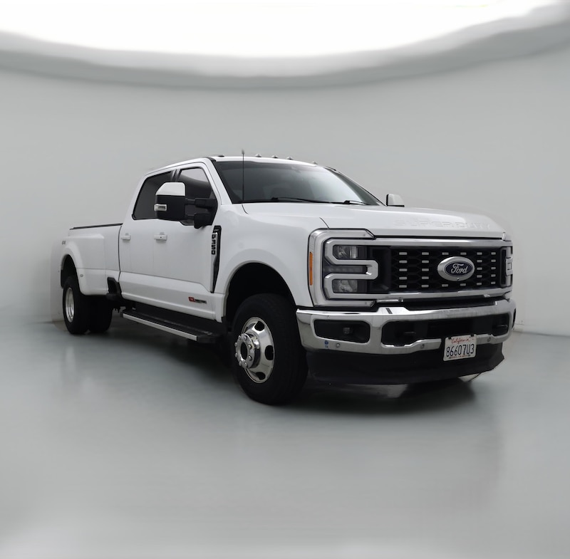 2023 Ford F350 Lariat