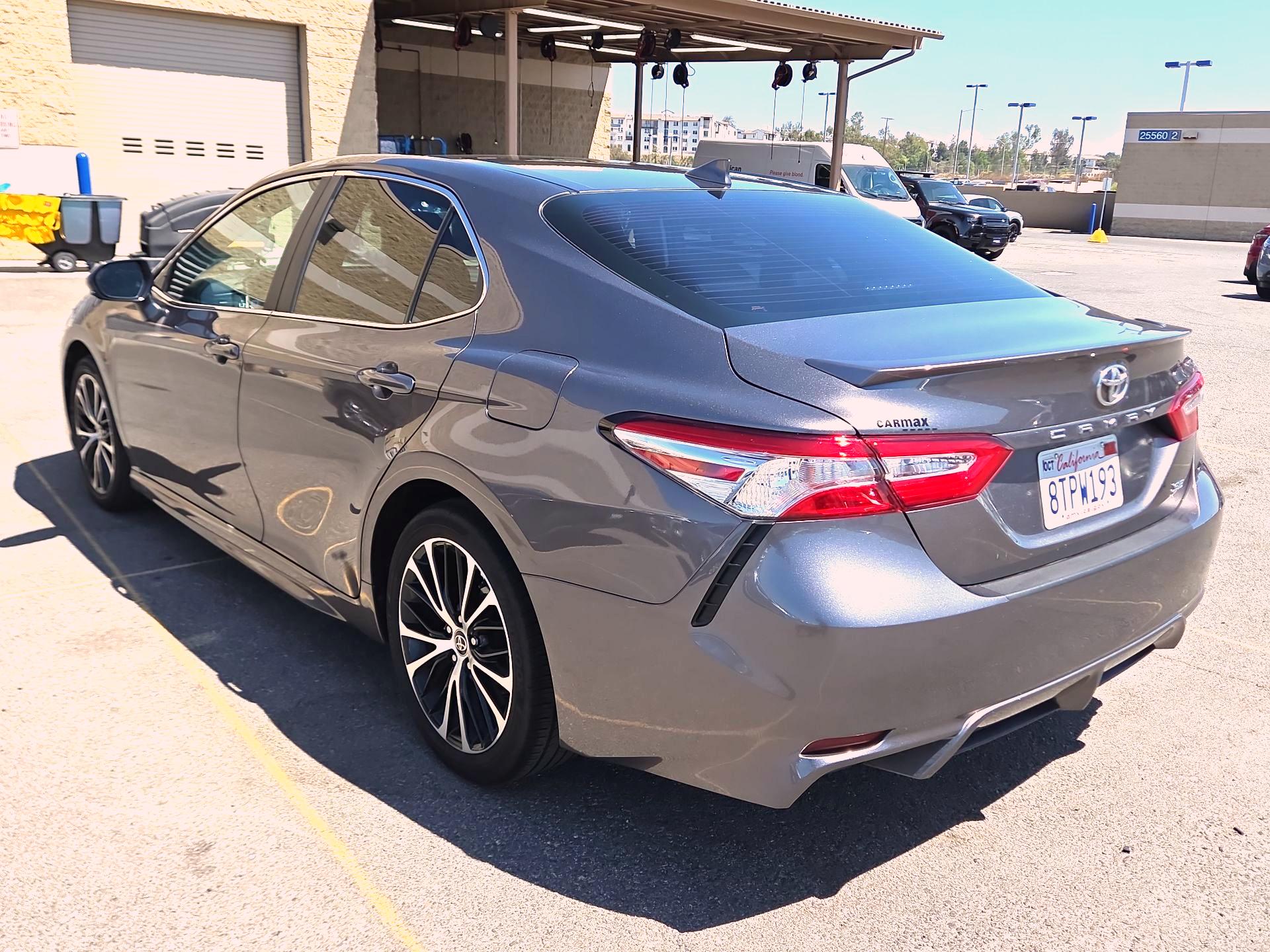 Thumbnail: 2020 Toyota Camry - 7