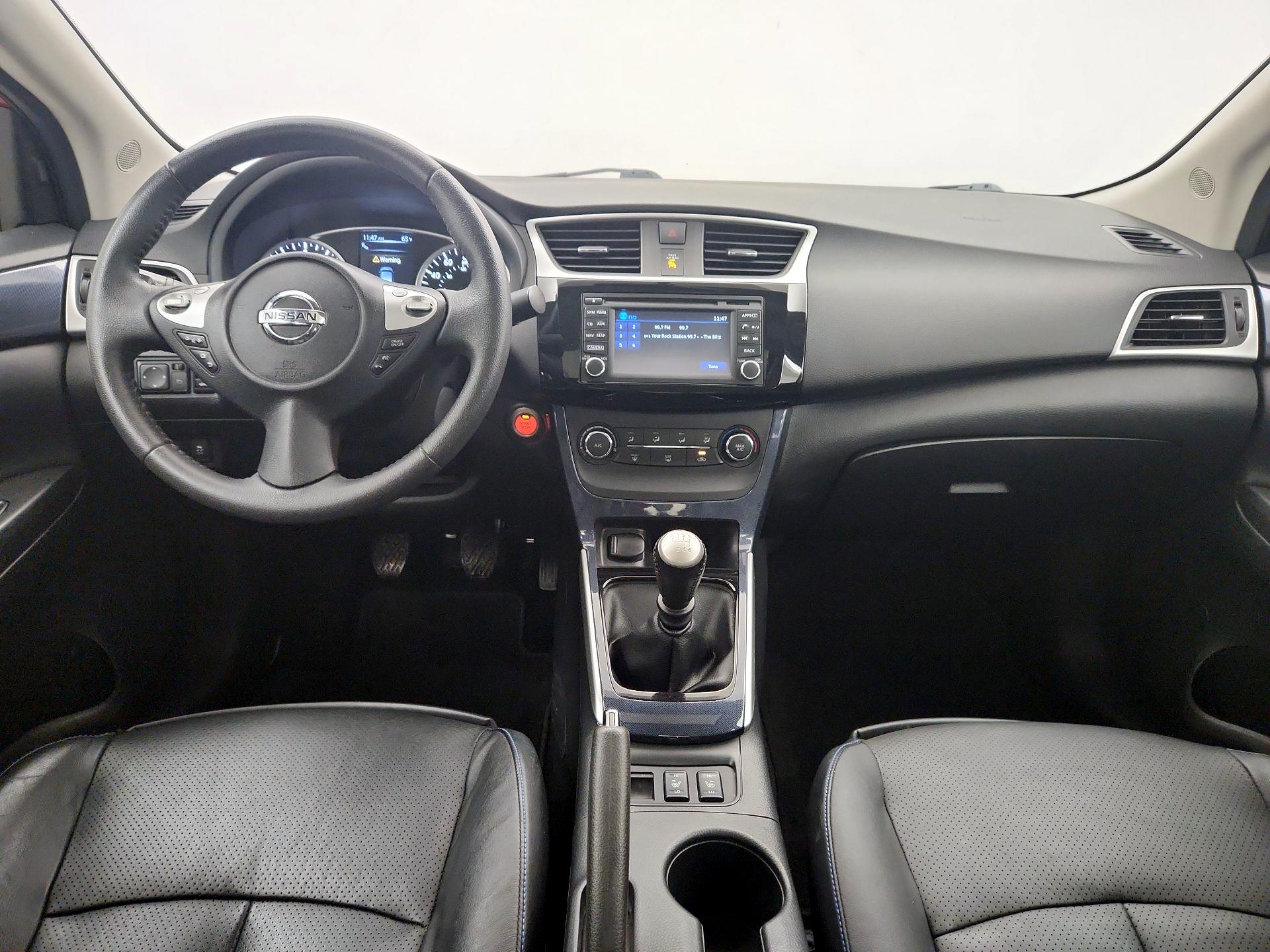 Thumbnail: 2017 Nissan Sentra - 9