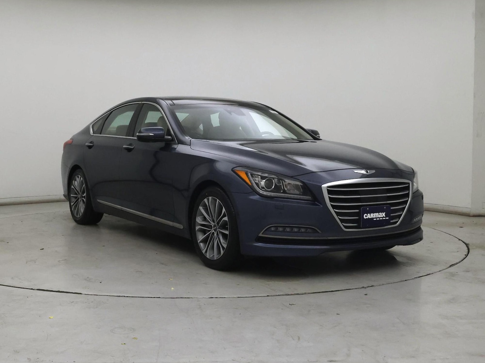2016 Hyundai Genesis Base - Photo 2