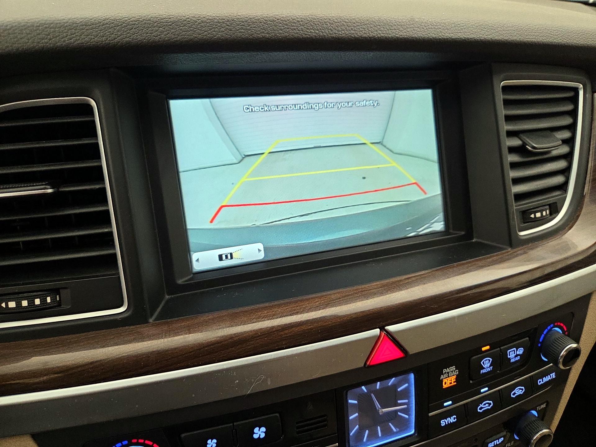 Thumbnail: 2016 Hyundai Genesis - 14