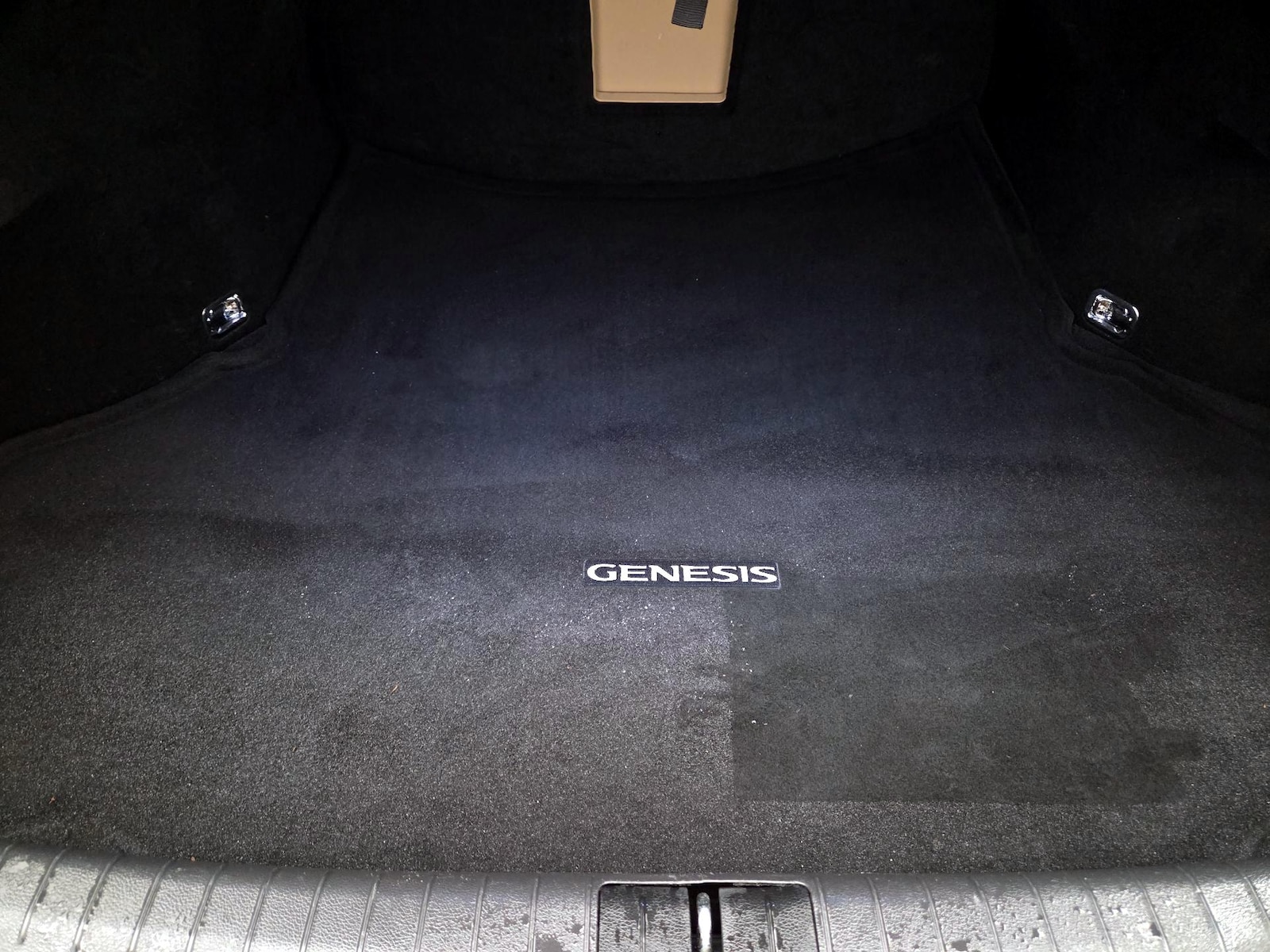 2016 Hyundai Genesis Base - Photo 22