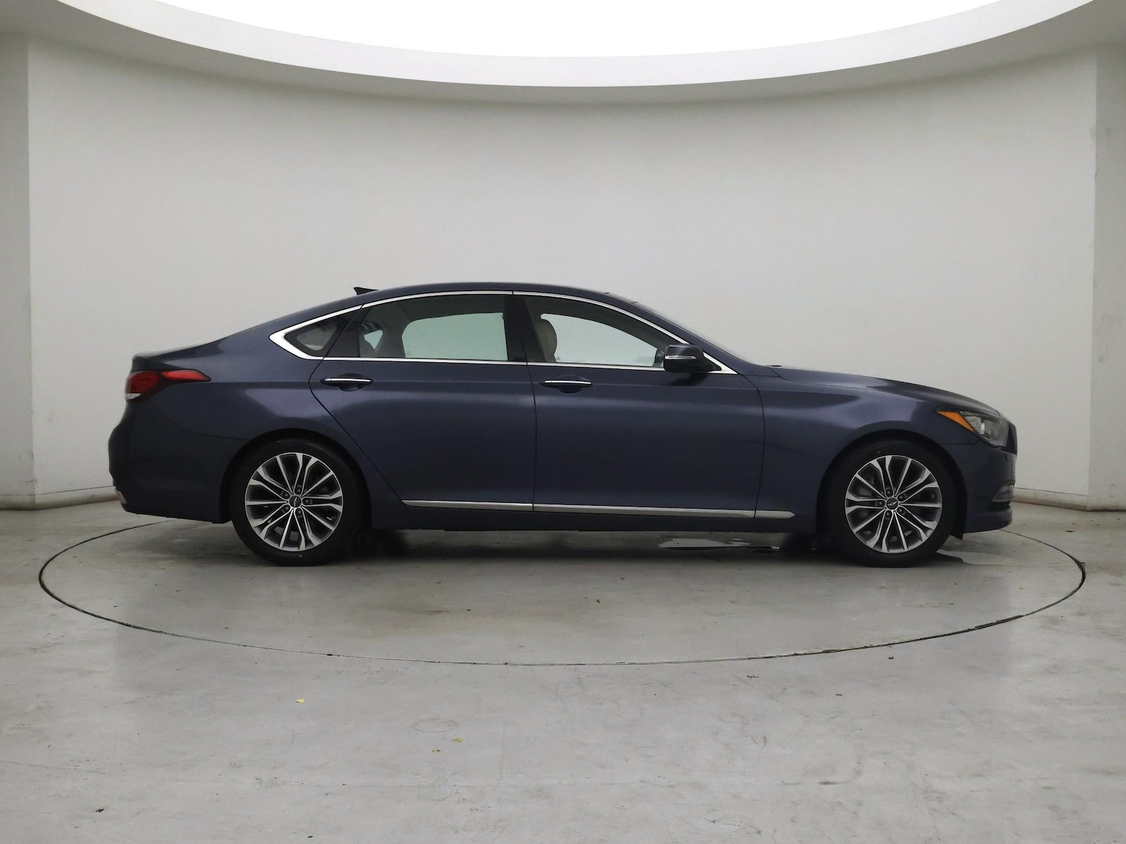 2016 Hyundai Genesis Base - Photo 8