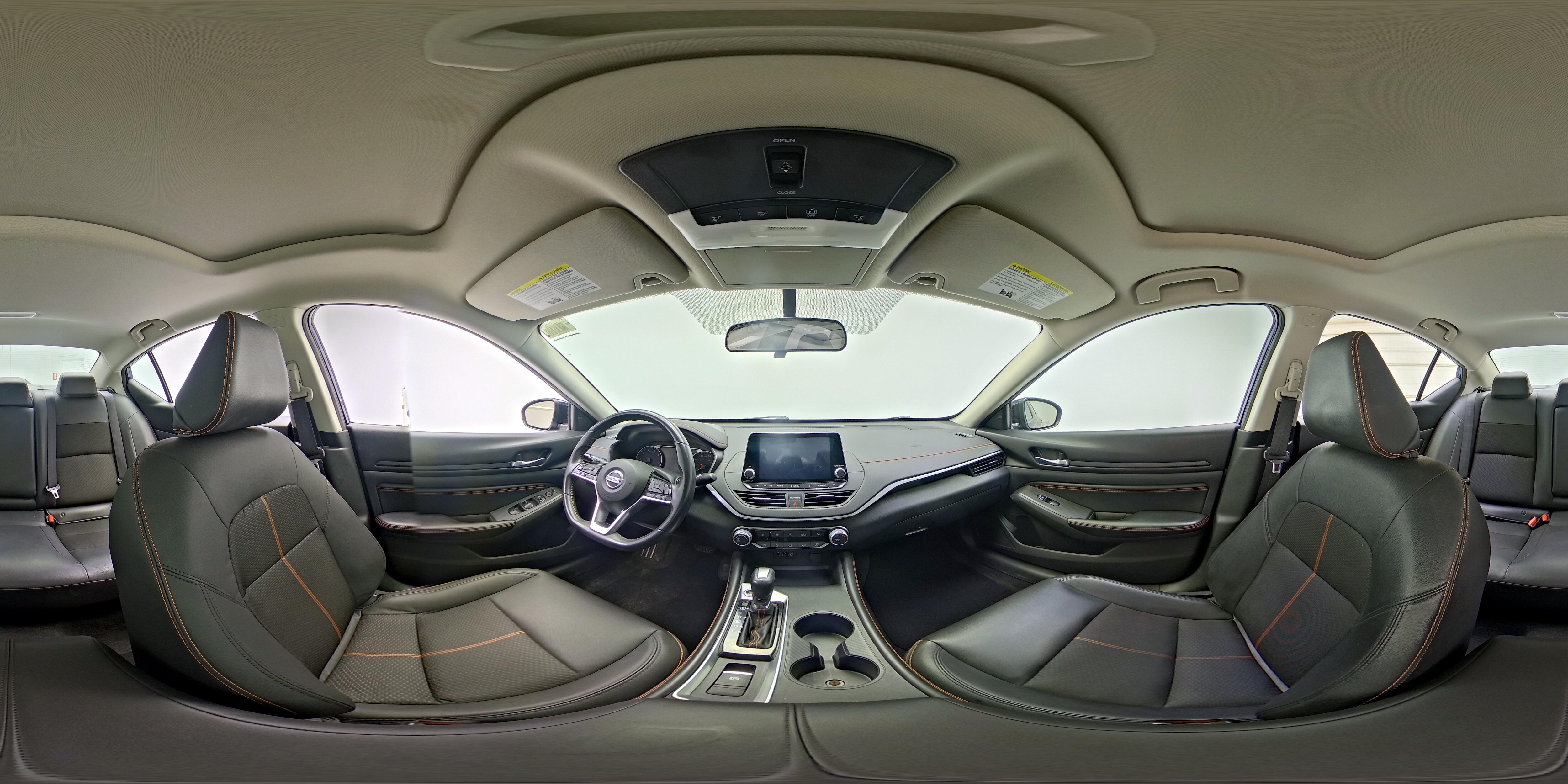 2019 Nissan Altima SR - Photo 25