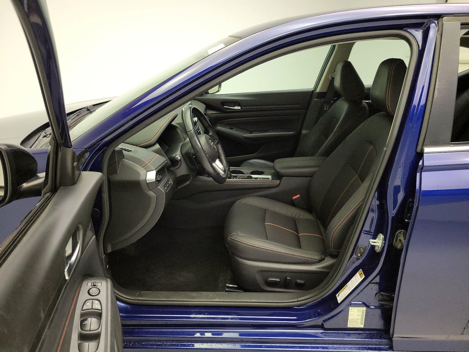 2019 Nissan Altima SR - Photo 12