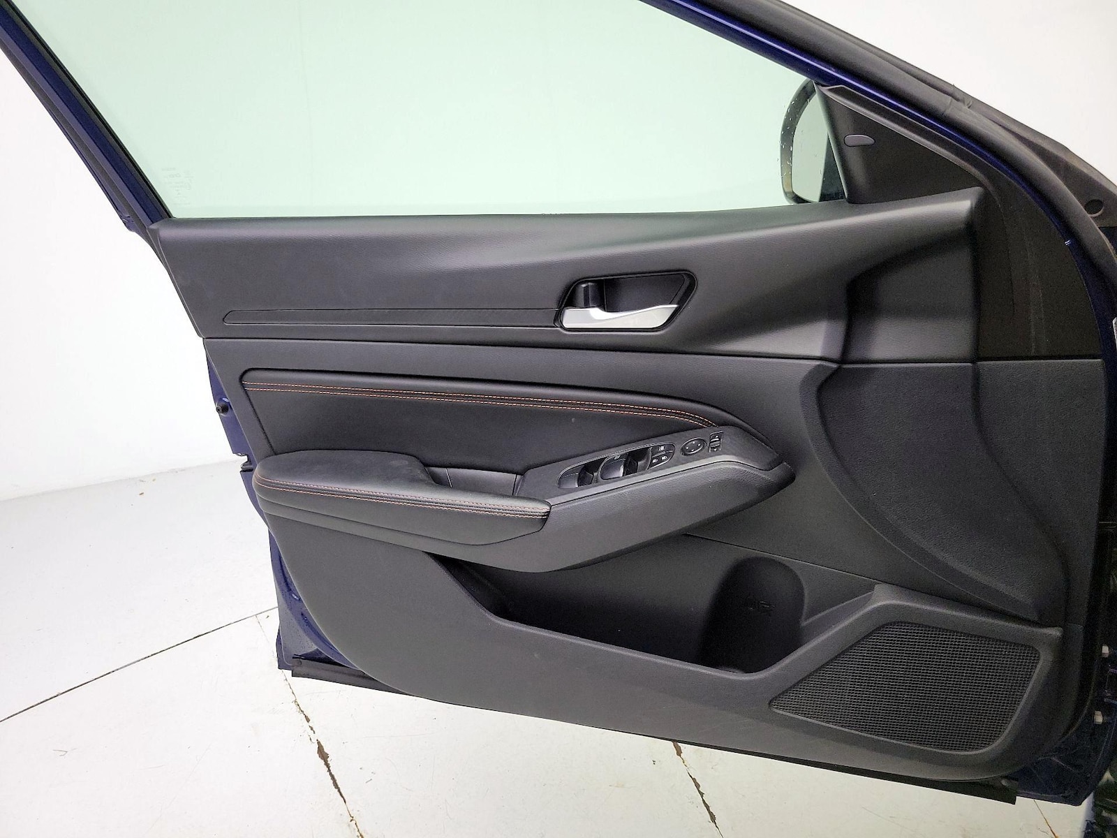 2019 Nissan Altima SR - Photo 13