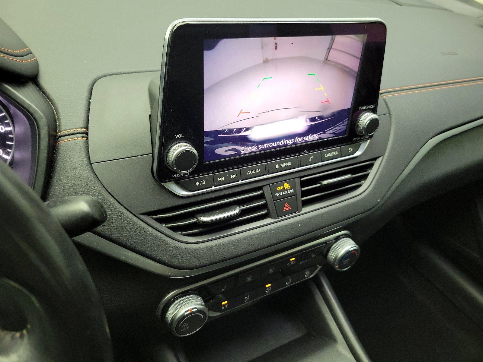 2019 Nissan Altima SR - Photo 15