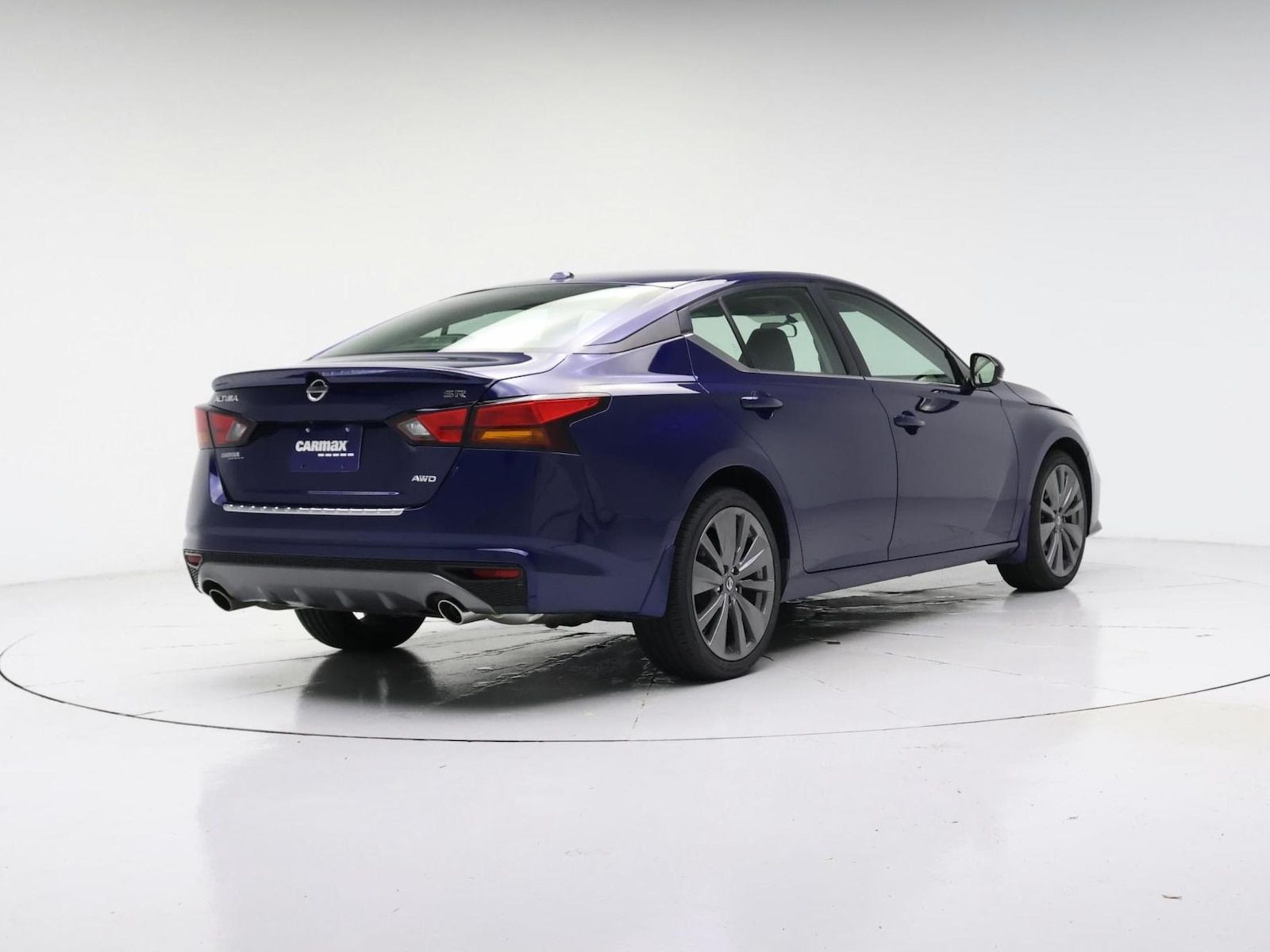 2019 Nissan Altima SR - Photo 9