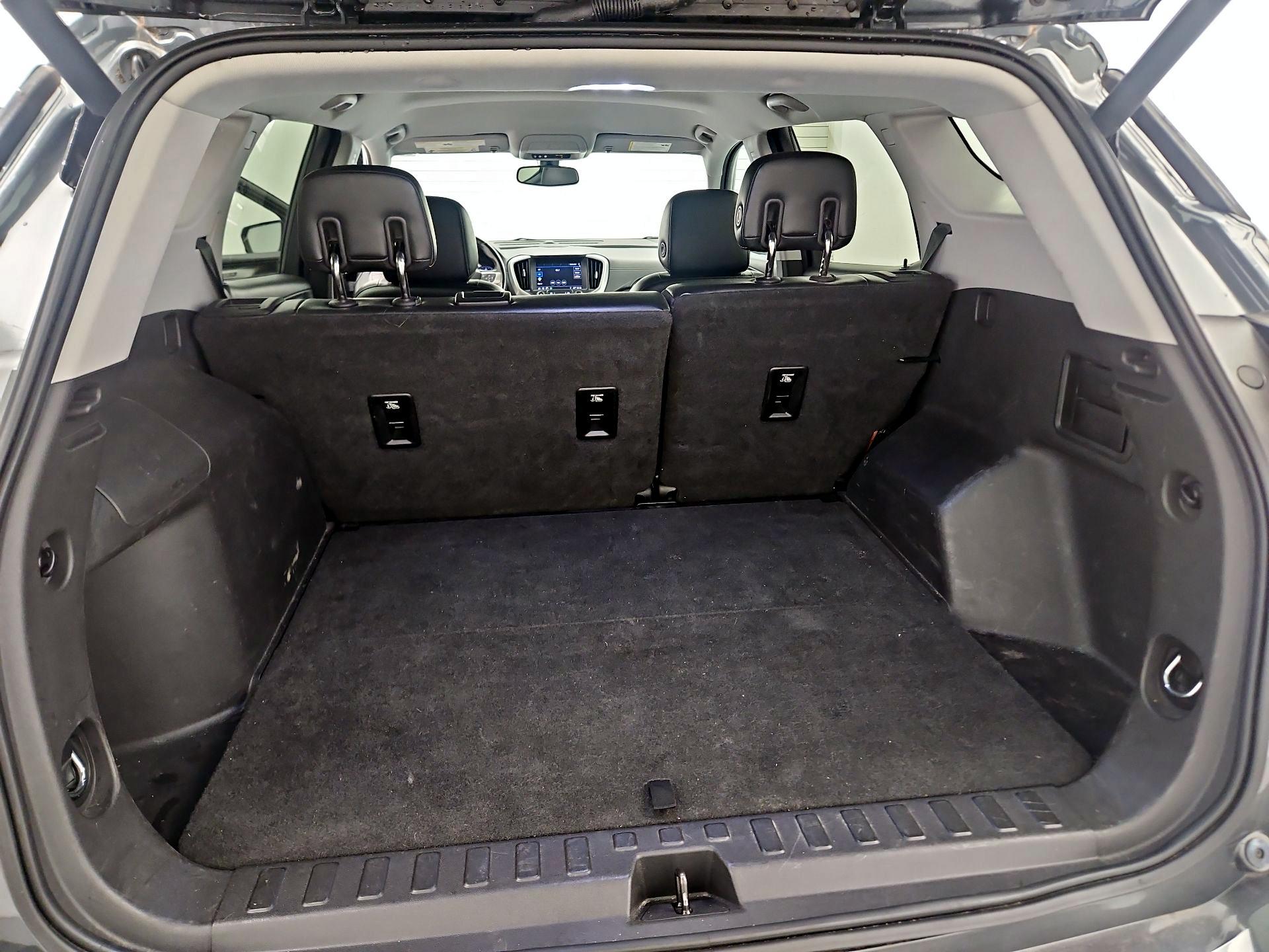 Thumbnail: 2019 GMC Terrain - 19