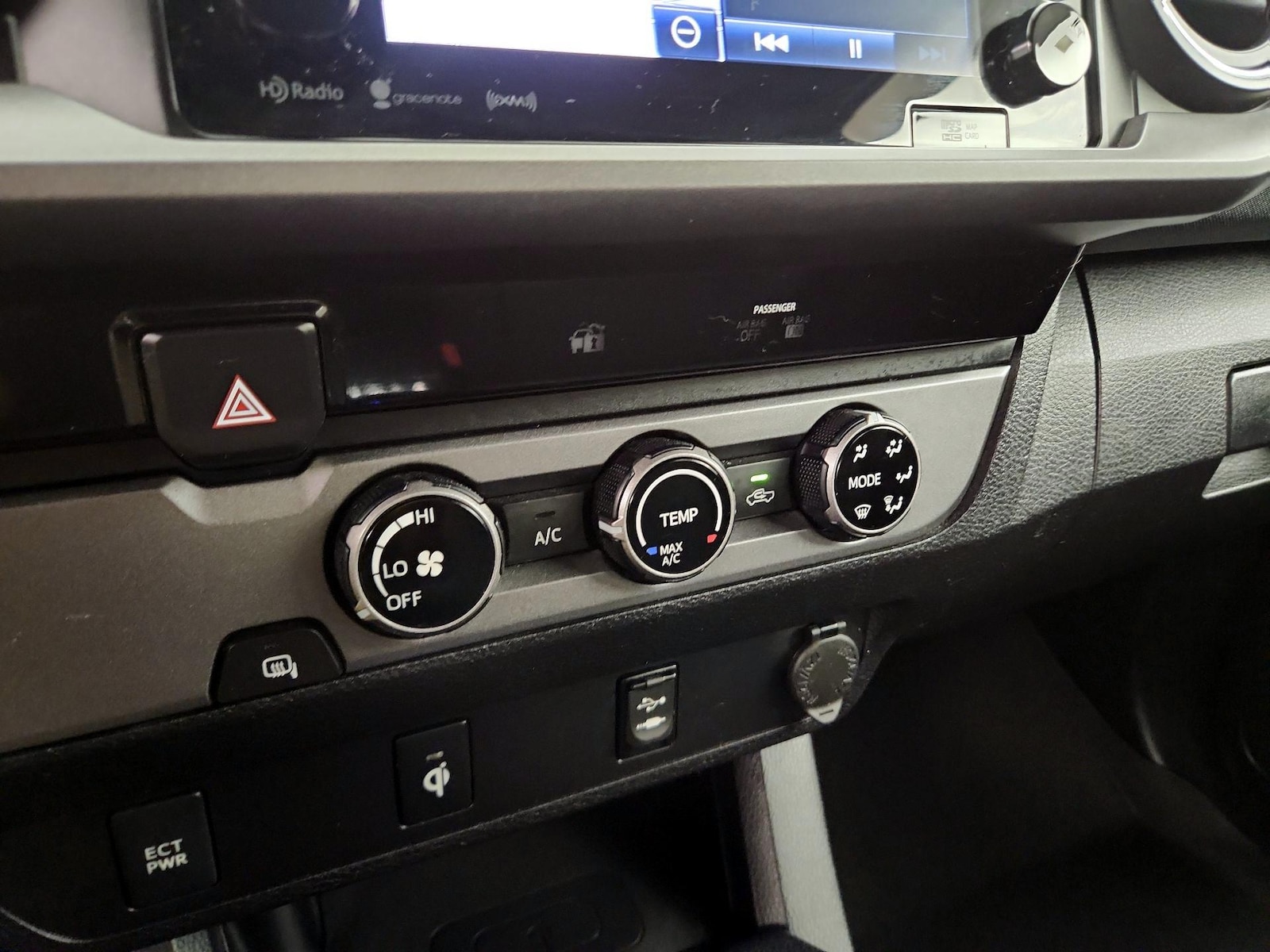 2017 Toyota Tacoma TRD Off Road - Photo 18