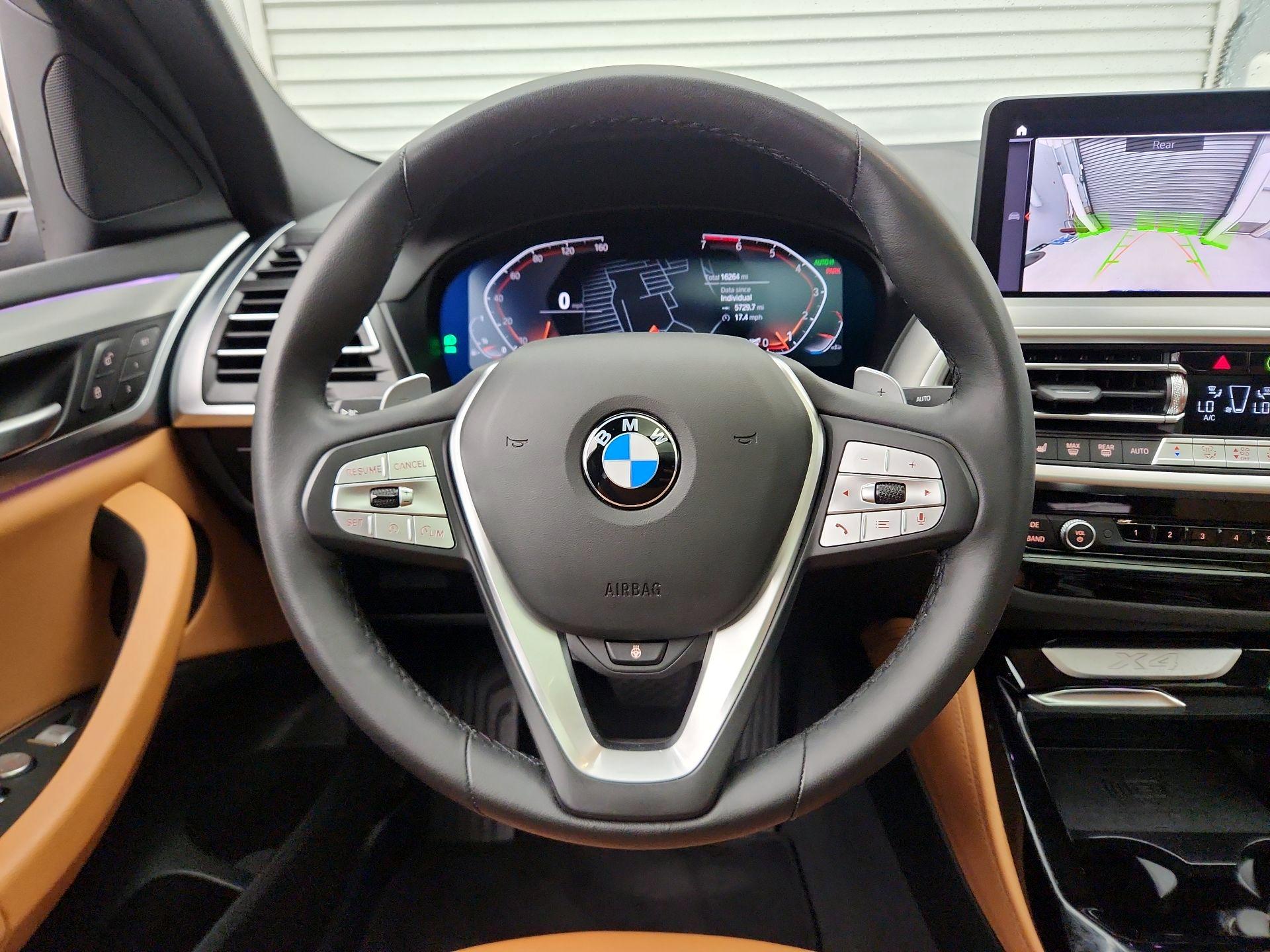 Thumbnail: 2023 BMW X4 - 10