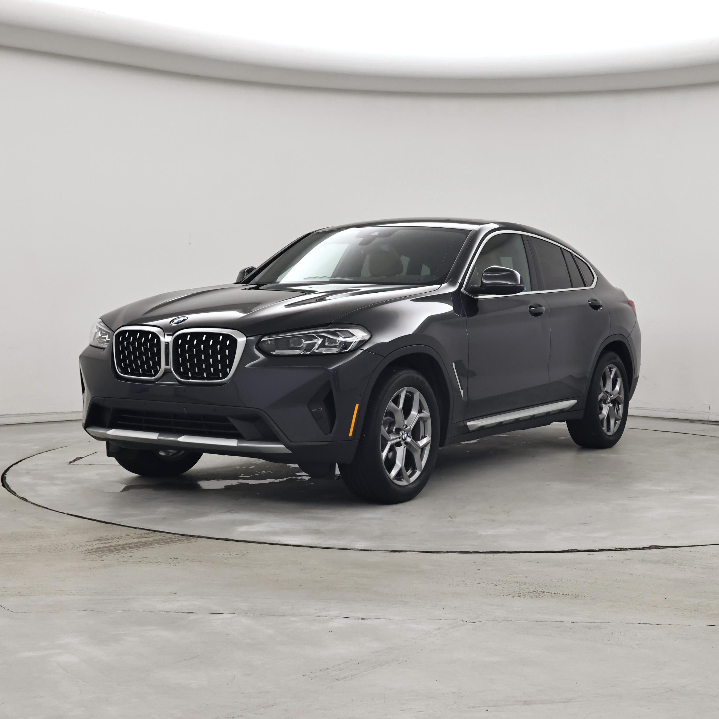 Thumbnail: 2023 BMW X4 - 4