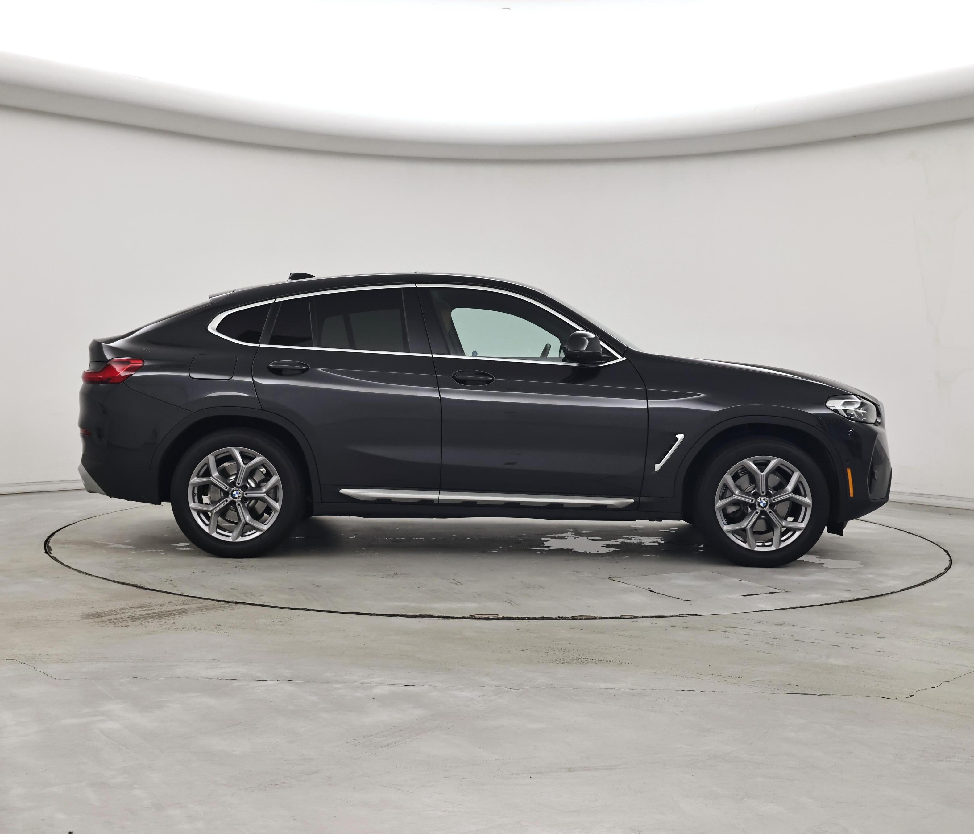 Thumbnail: 2023 BMW X4 - 7