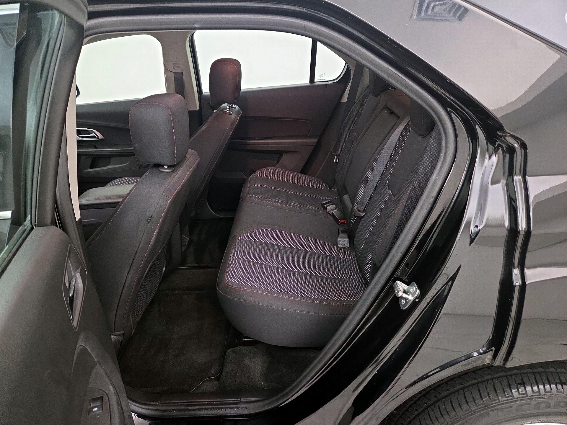 Thumbnail: 2017 Chevrolet Equinox - 18