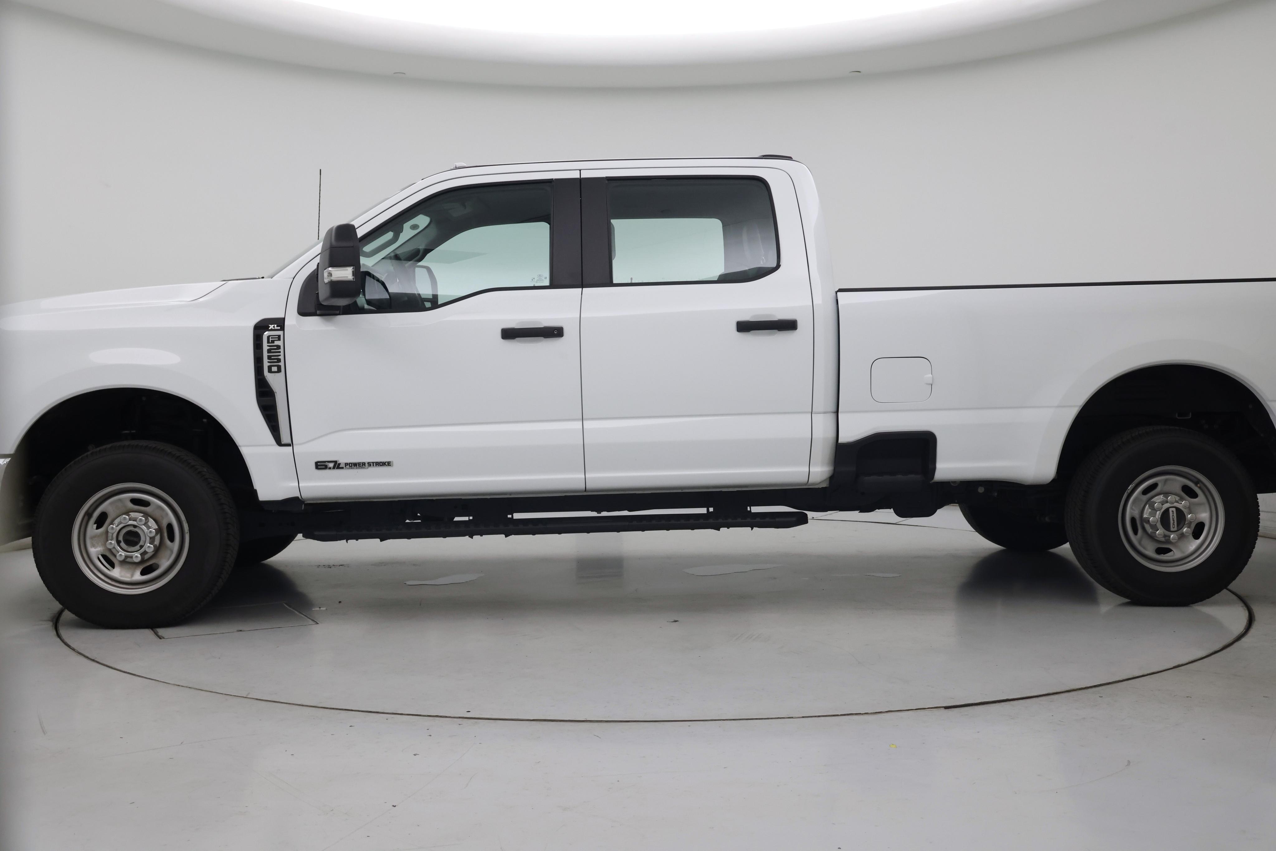 Thumbnail: 2025 Ford F-250 - 3