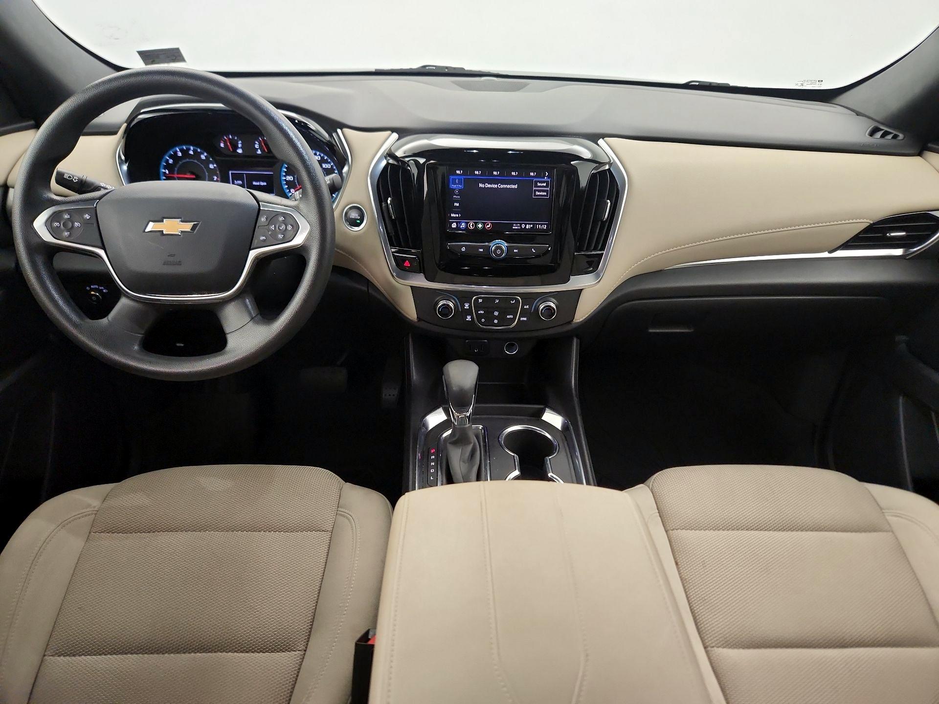 Thumbnail: 2023 Chevrolet Traverse - 9