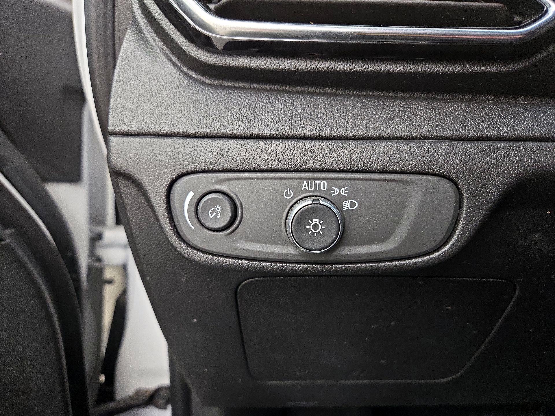 Thumbnail: 2023 Chevrolet Bolt EV - 13