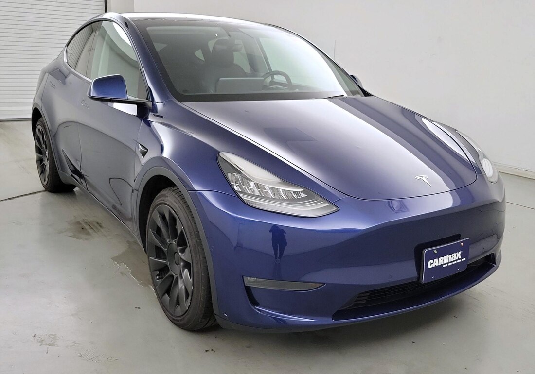 2021 Tesla Model Y Long Range All-Wheel Drive in Blue — CarMax photo