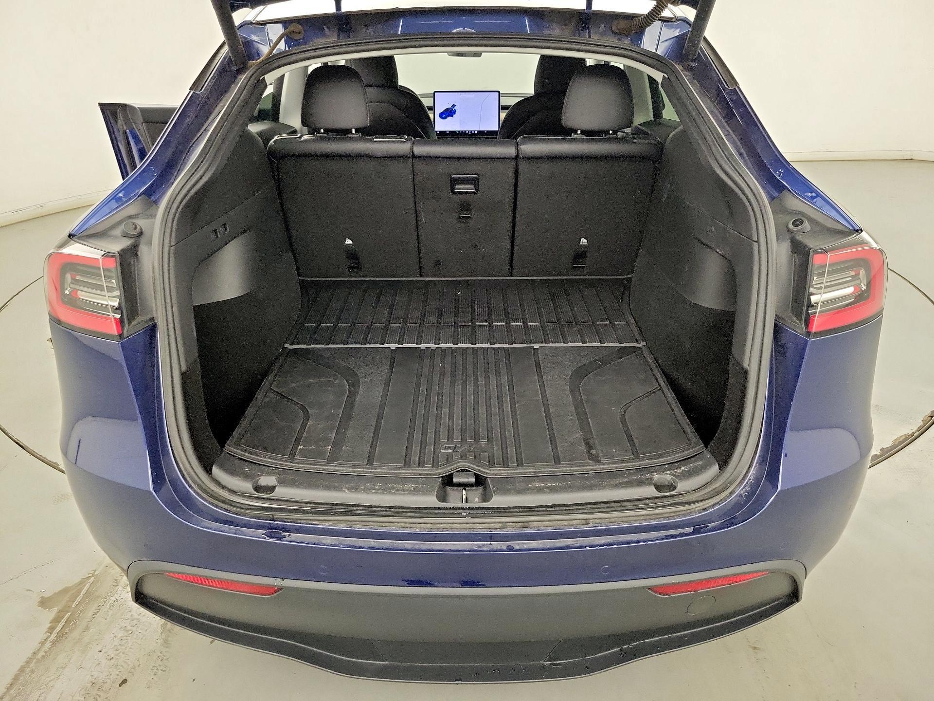 Thumbnail: 2021 Tesla Model Y - 18