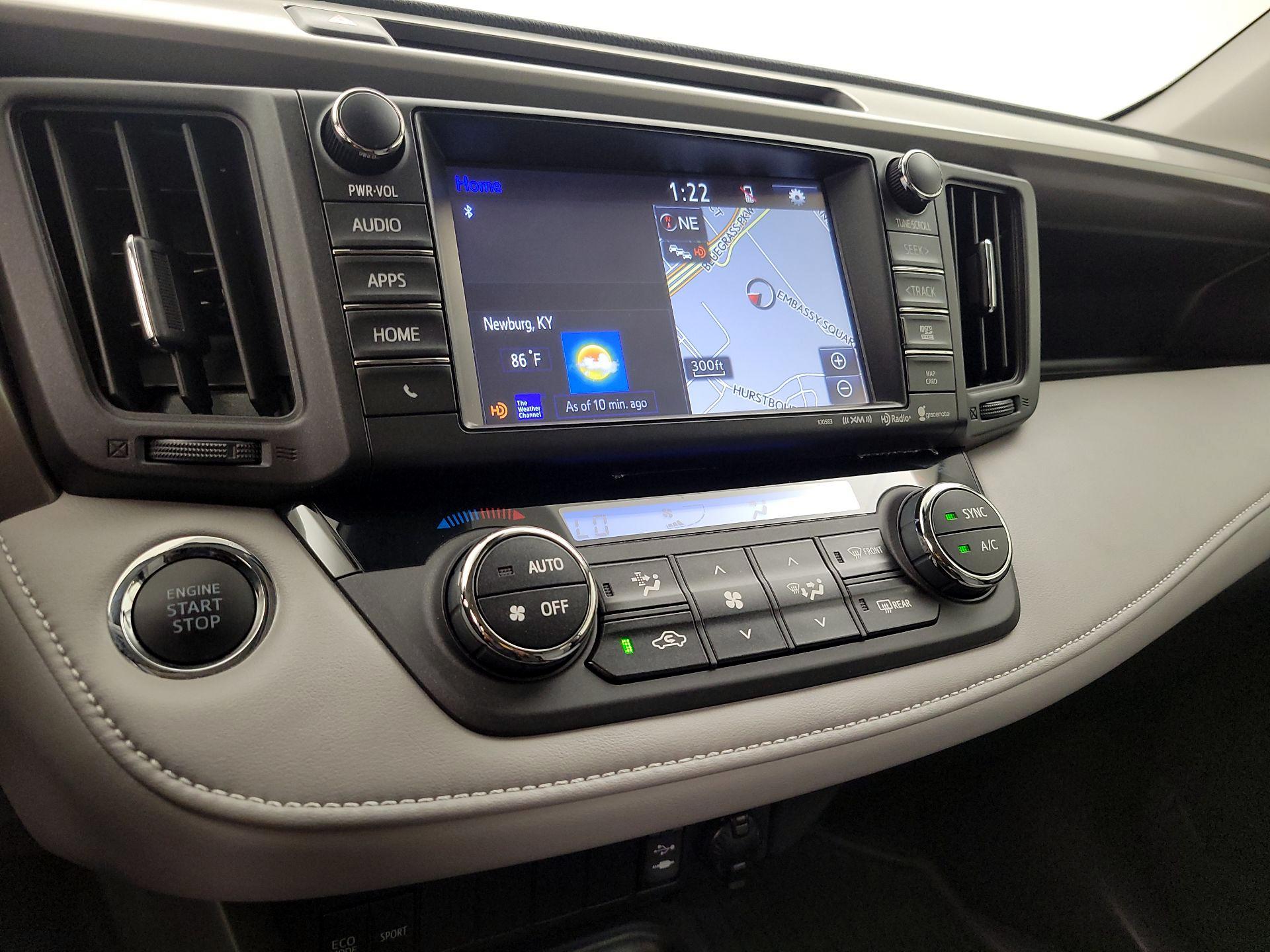Thumbnail: 2018 Toyota RAV4 - 16
