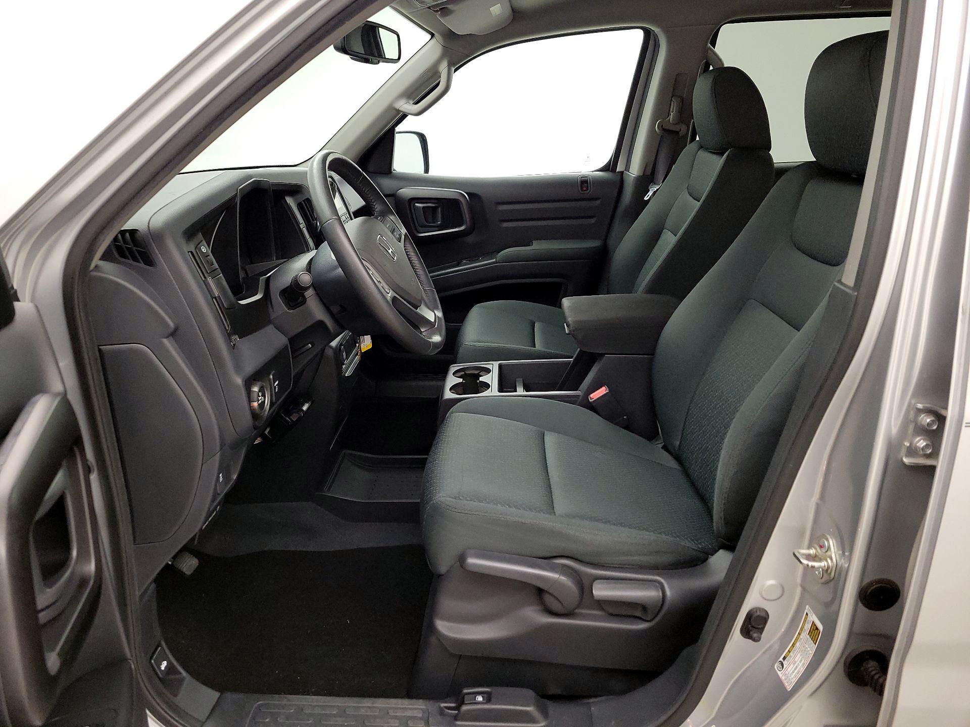 Thumbnail: 2014 Honda Ridgeline - 11