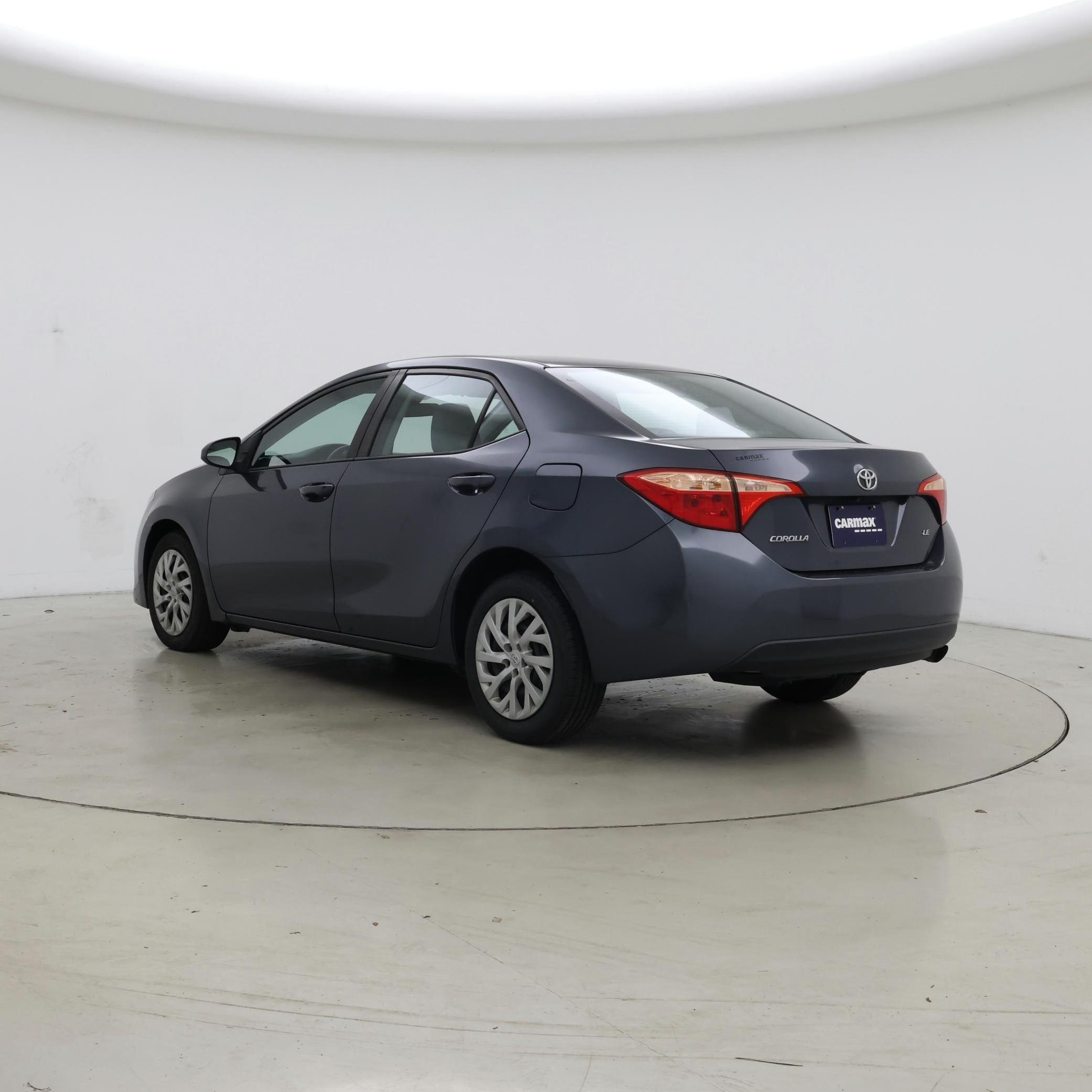 Thumbnail: 2017 Toyota Corolla - 2