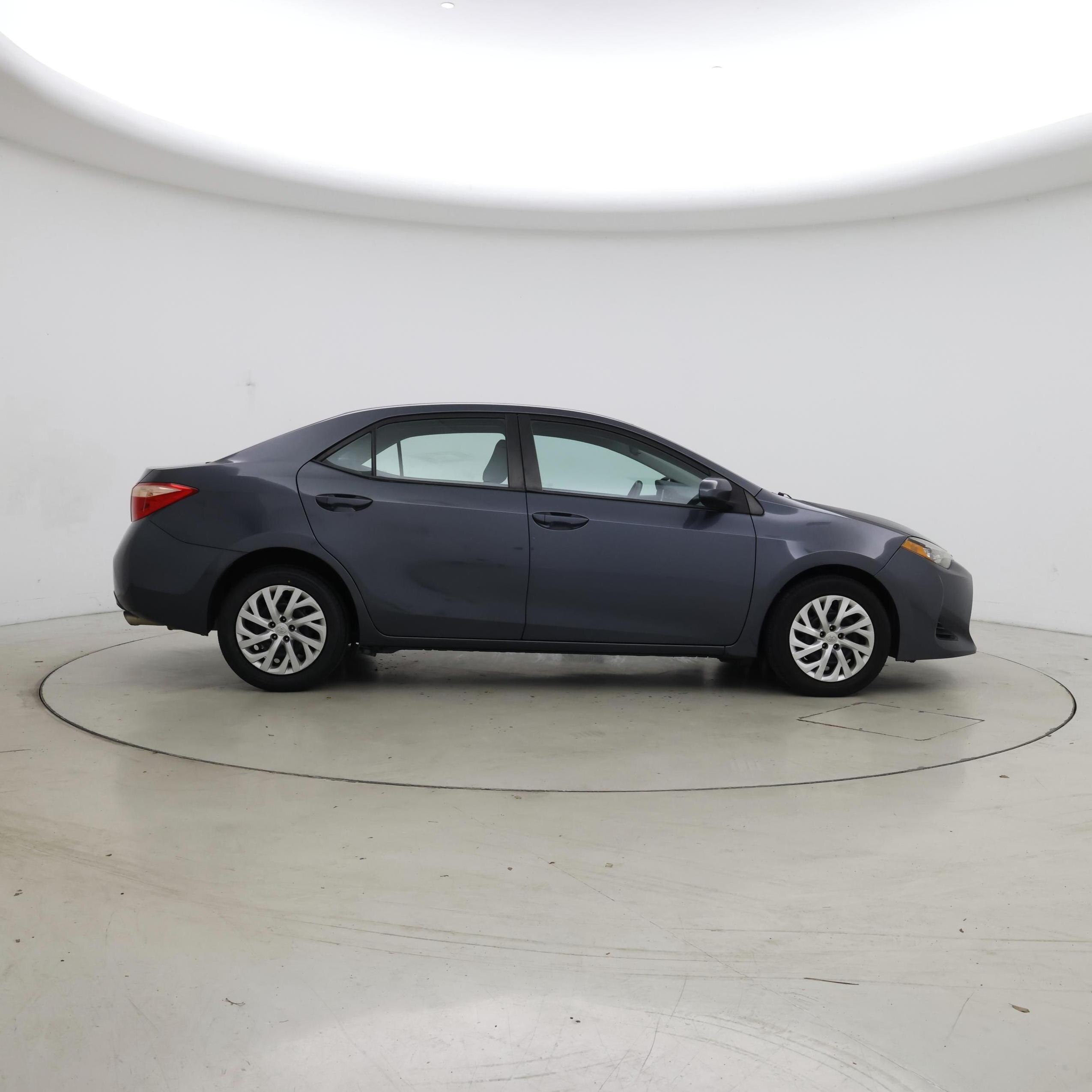 Thumbnail: 2017 Toyota Corolla - 7