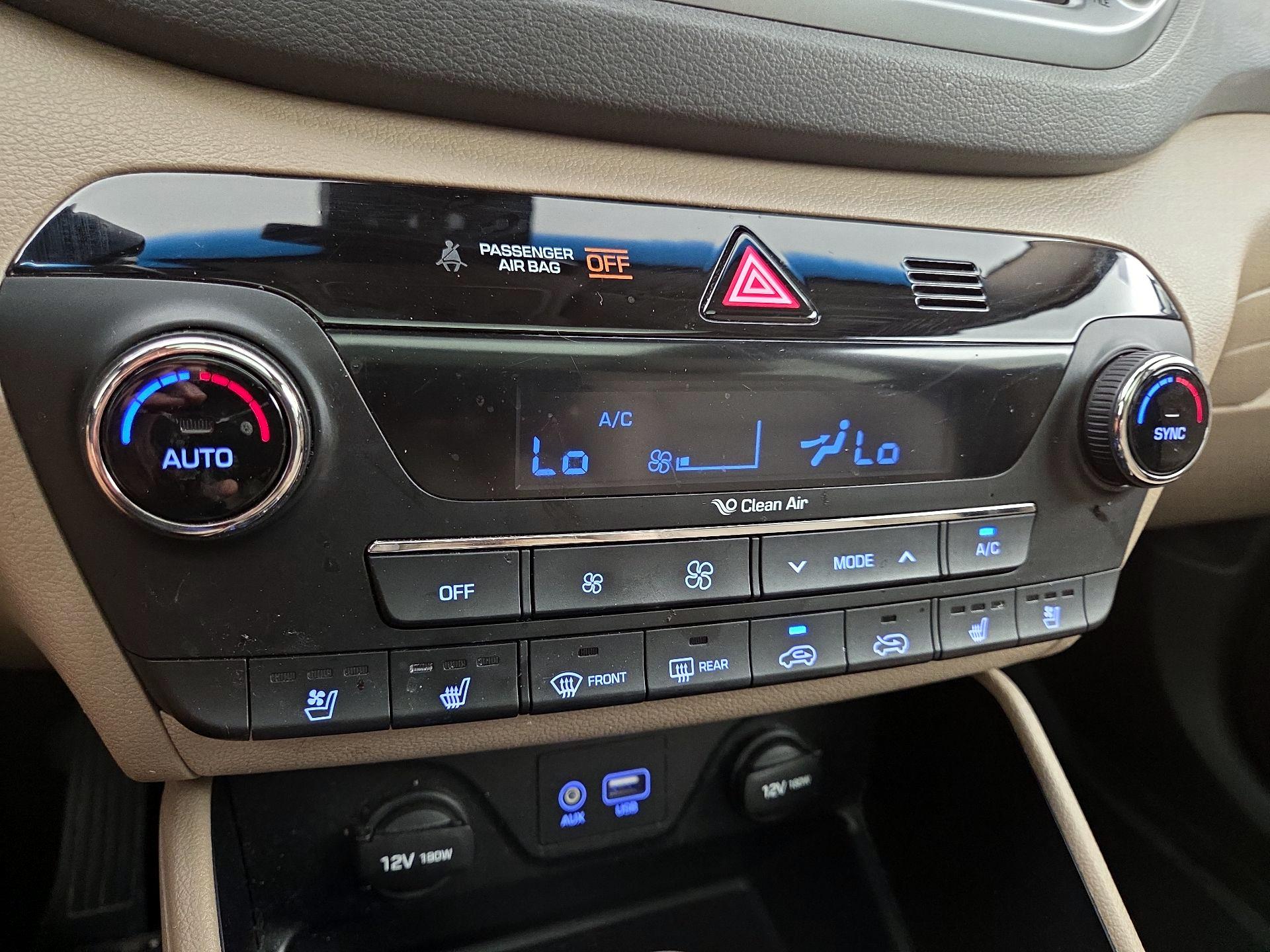 Thumbnail: 2016 Hyundai Tucson - 17