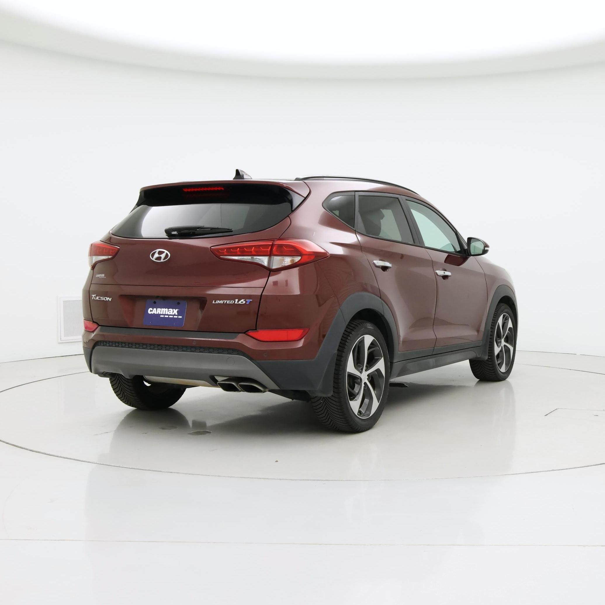 Thumbnail: 2016 Hyundai Tucson - 8