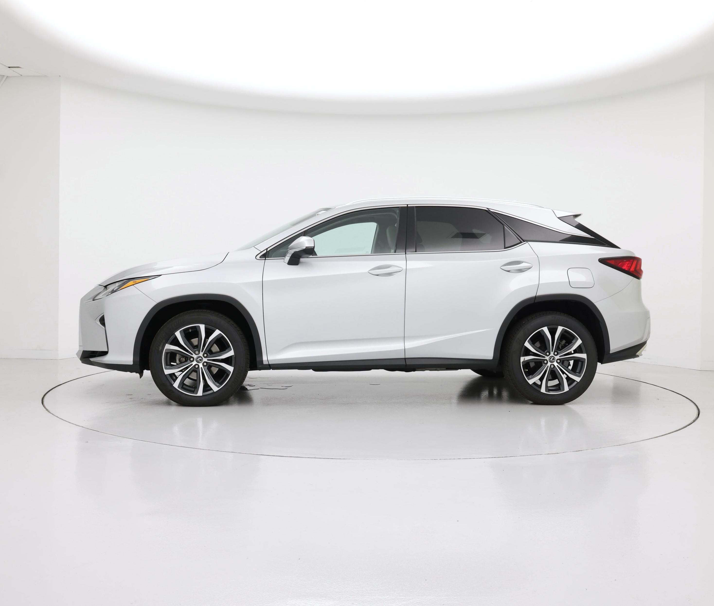 Thumbnail: 2019 Lexus RX - 3