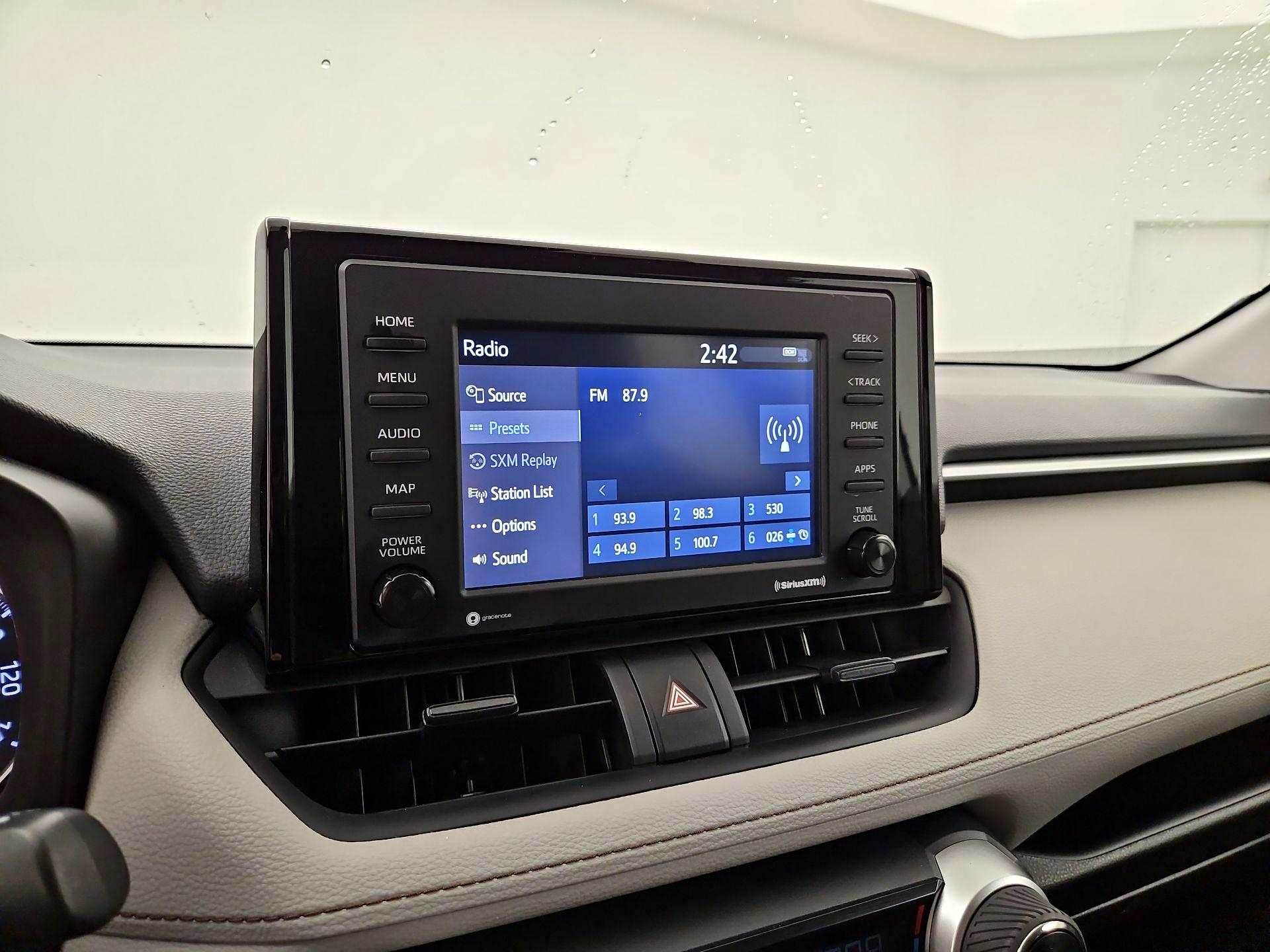 Thumbnail: 2021 Toyota RAV4 - 13
