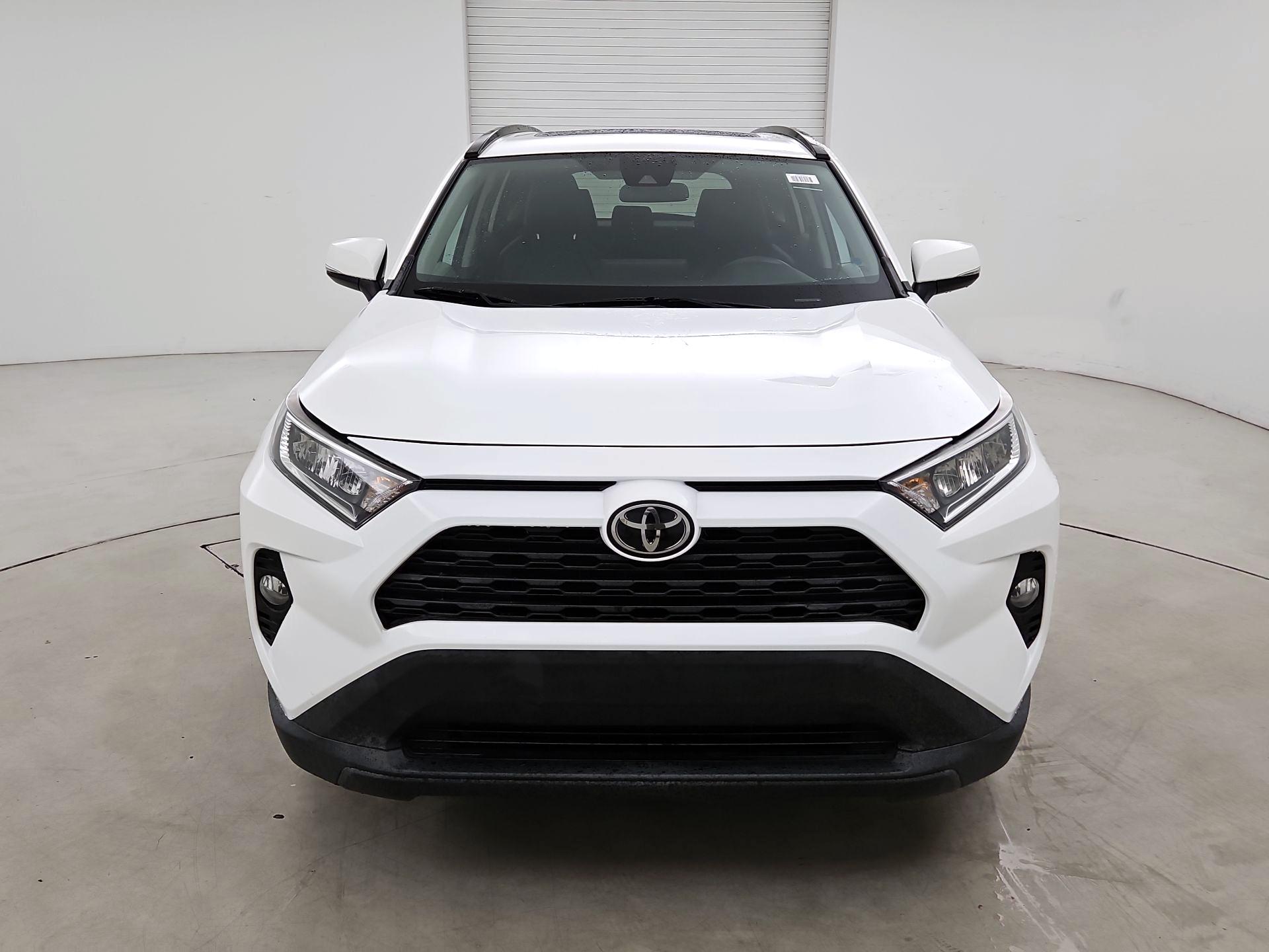 Thumbnail: 2021 Toyota RAV4 - 2