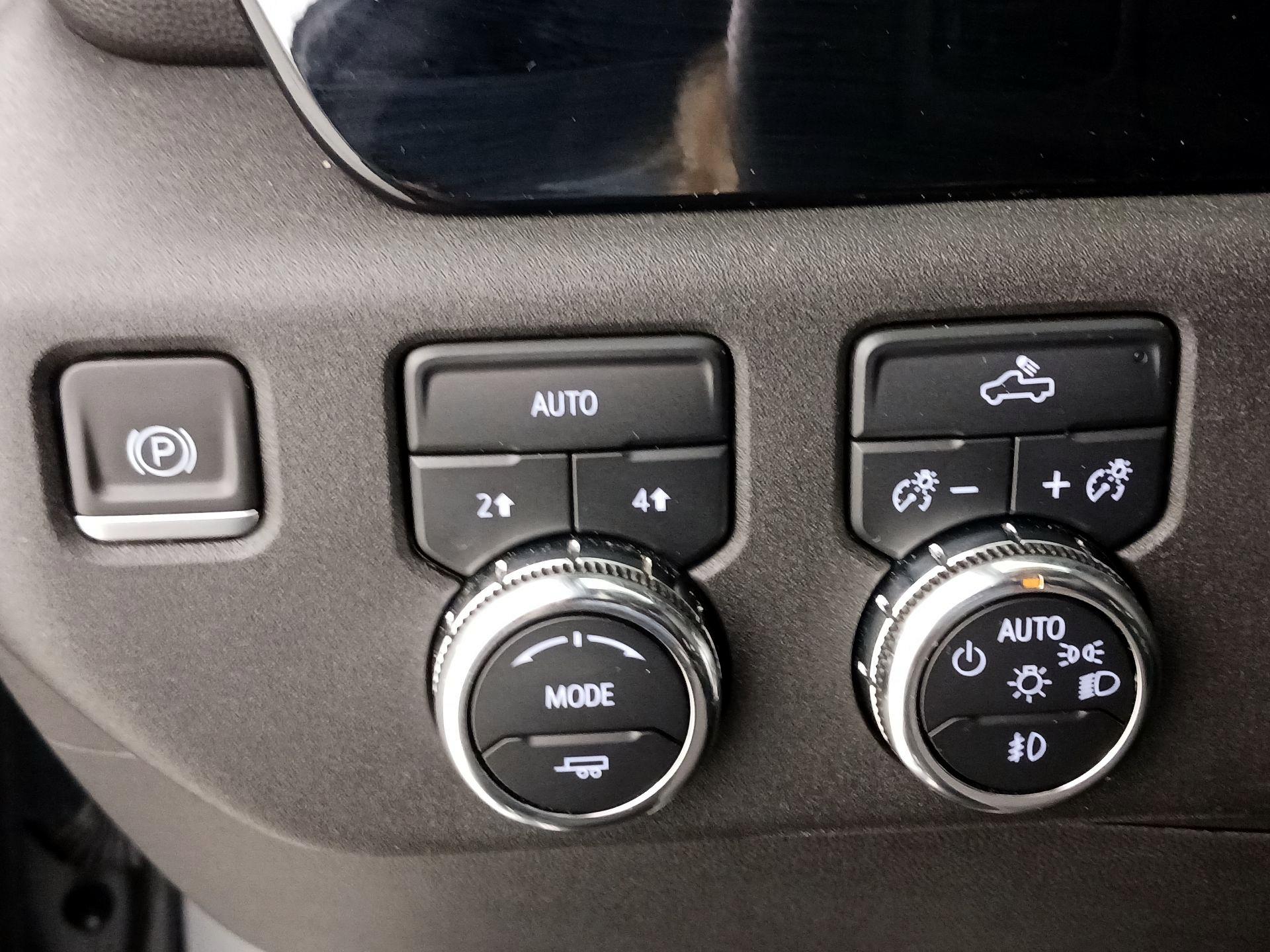 Thumbnail: 2023 GMC Sierra 1500 - 13