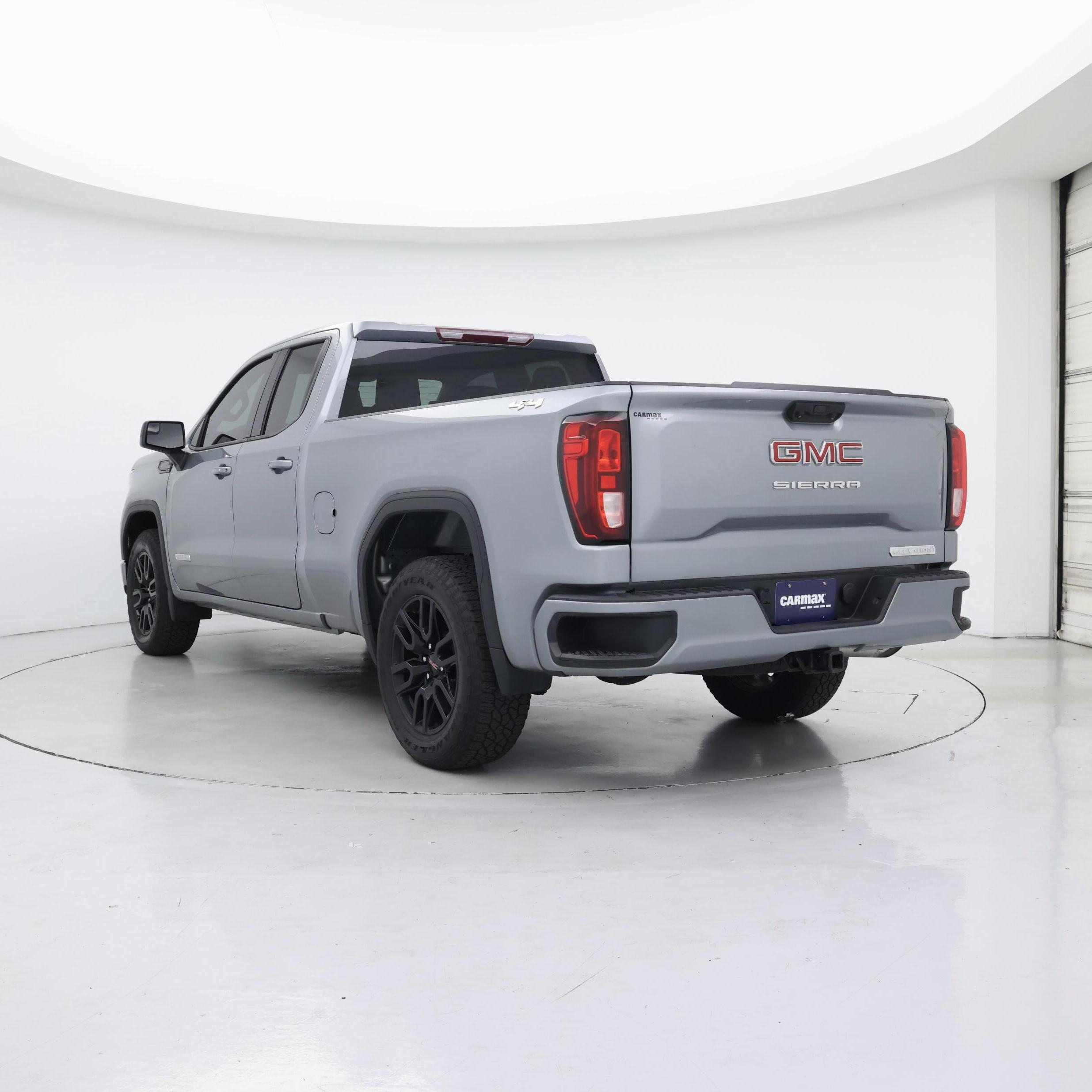Thumbnail: 2023 GMC Sierra 1500 - 2