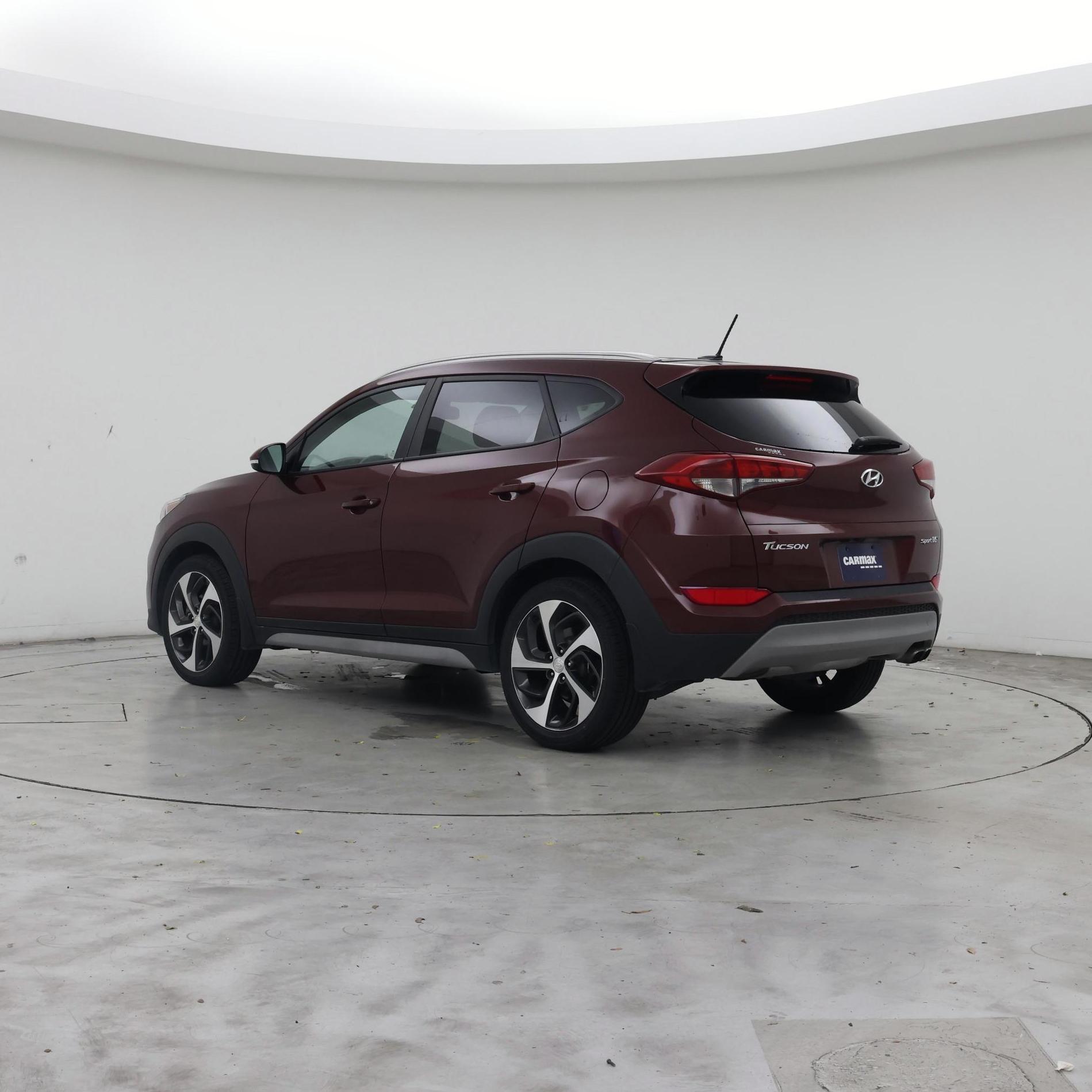 Thumbnail: 2017 Hyundai Tucson - 2
