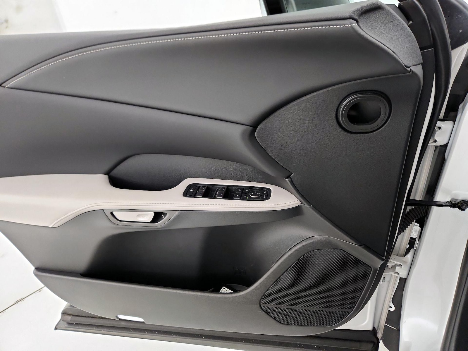 2023 Lexus RX 350 - Photo 13