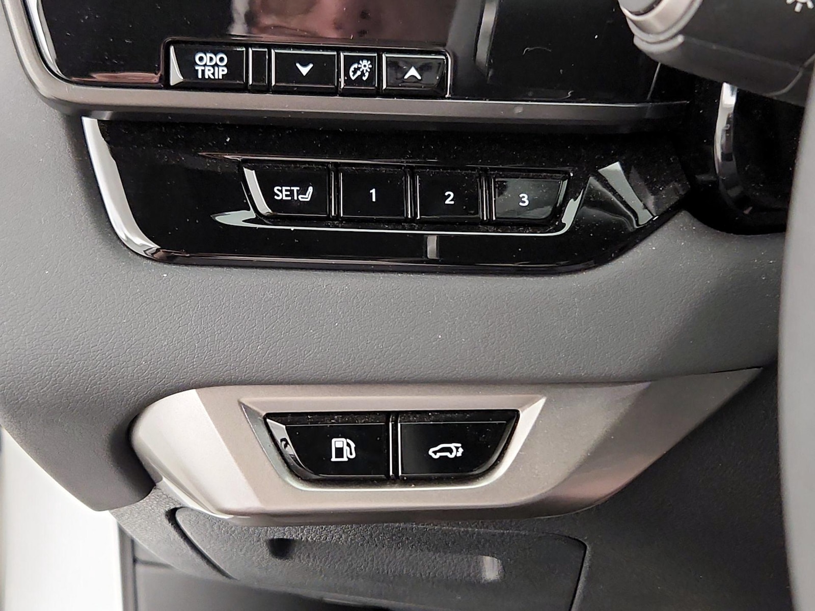 2023 Lexus RX 350 - Photo 14