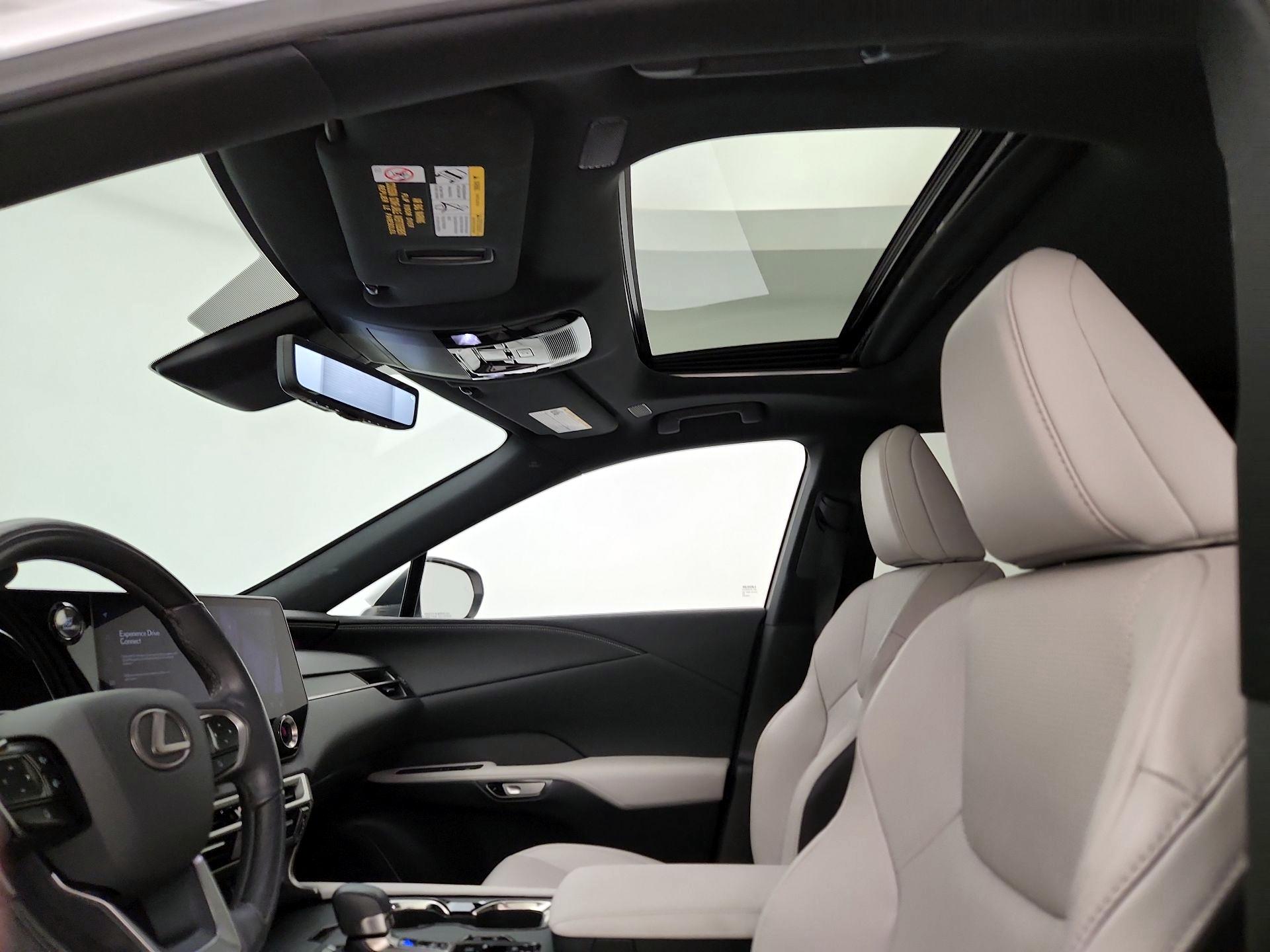 Thumbnail: 2023 Lexus RX - 20