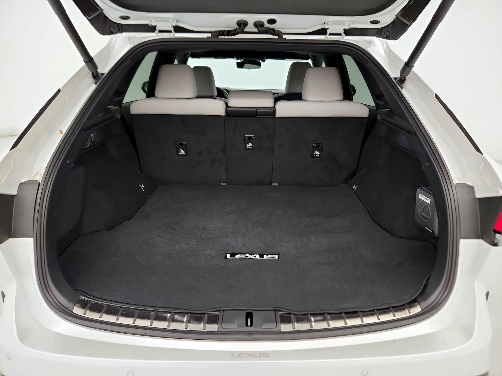 2023 Lexus RX 350 - Photo 23