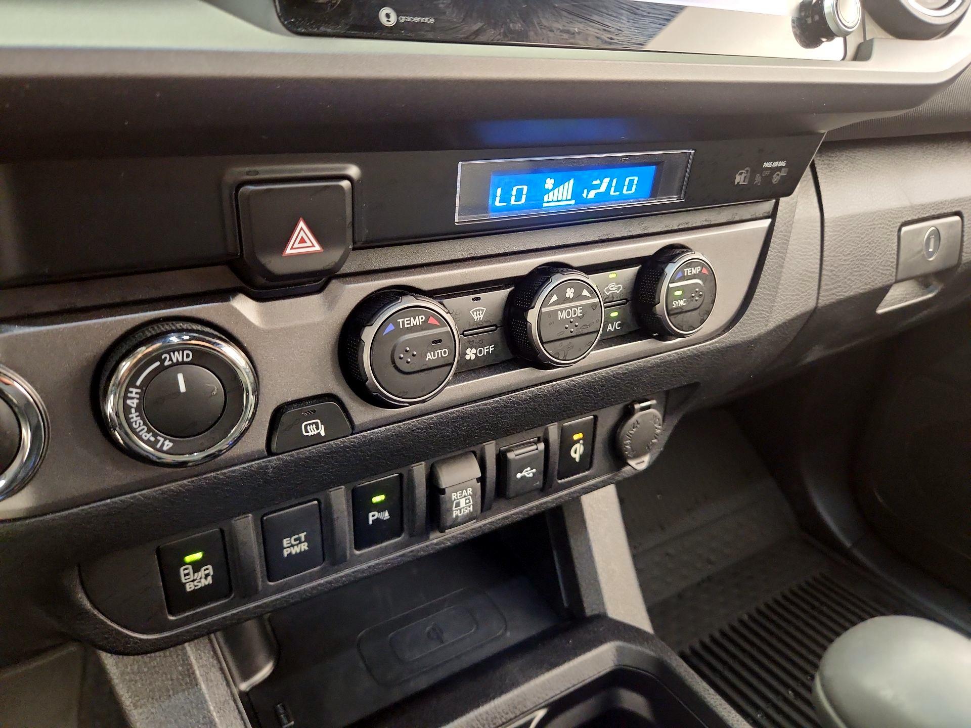 Thumbnail: 2023 Toyota Tacoma - 16